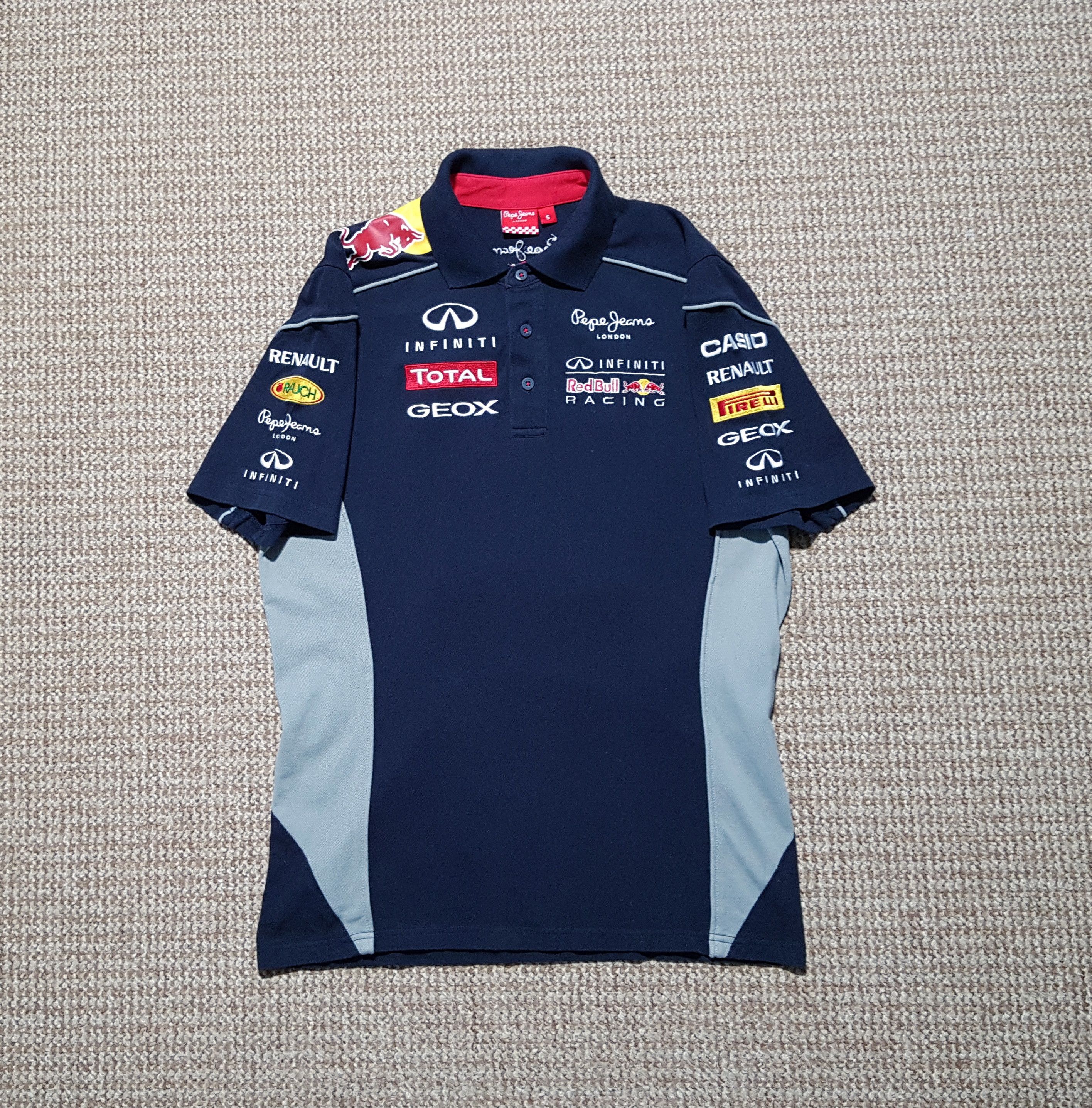 Pepe Jeans Infiniti Red Bull Racing Pepe Jeans Red Bull F1 Team Polo Size US S / EU 44-46 / 1 - 1 Thumbnail