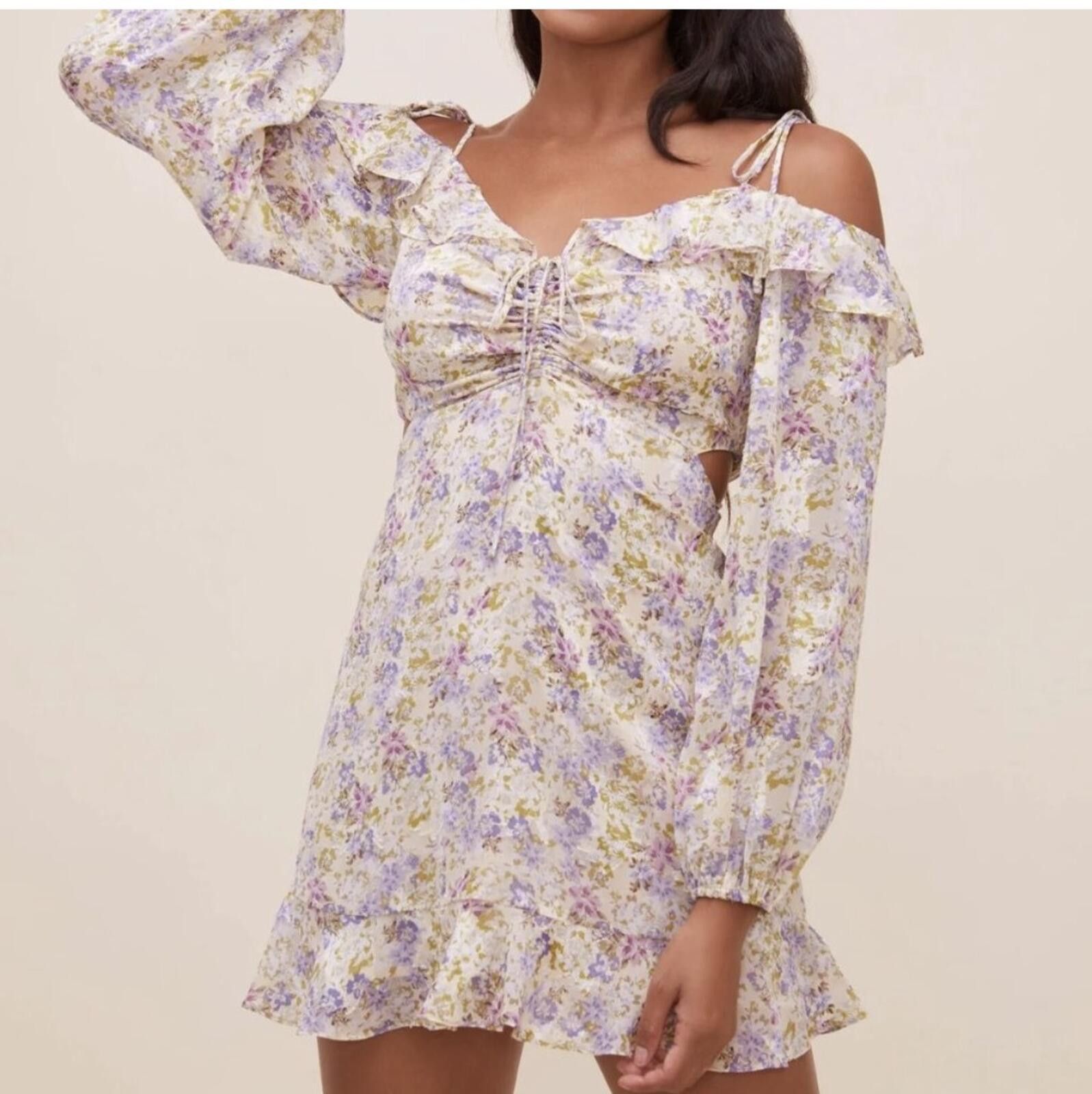 Other ASTR The Label Floral Puff Sleeve Mini Dress Size S Size S / US 4 / IT 40 - 1 Thumbnail