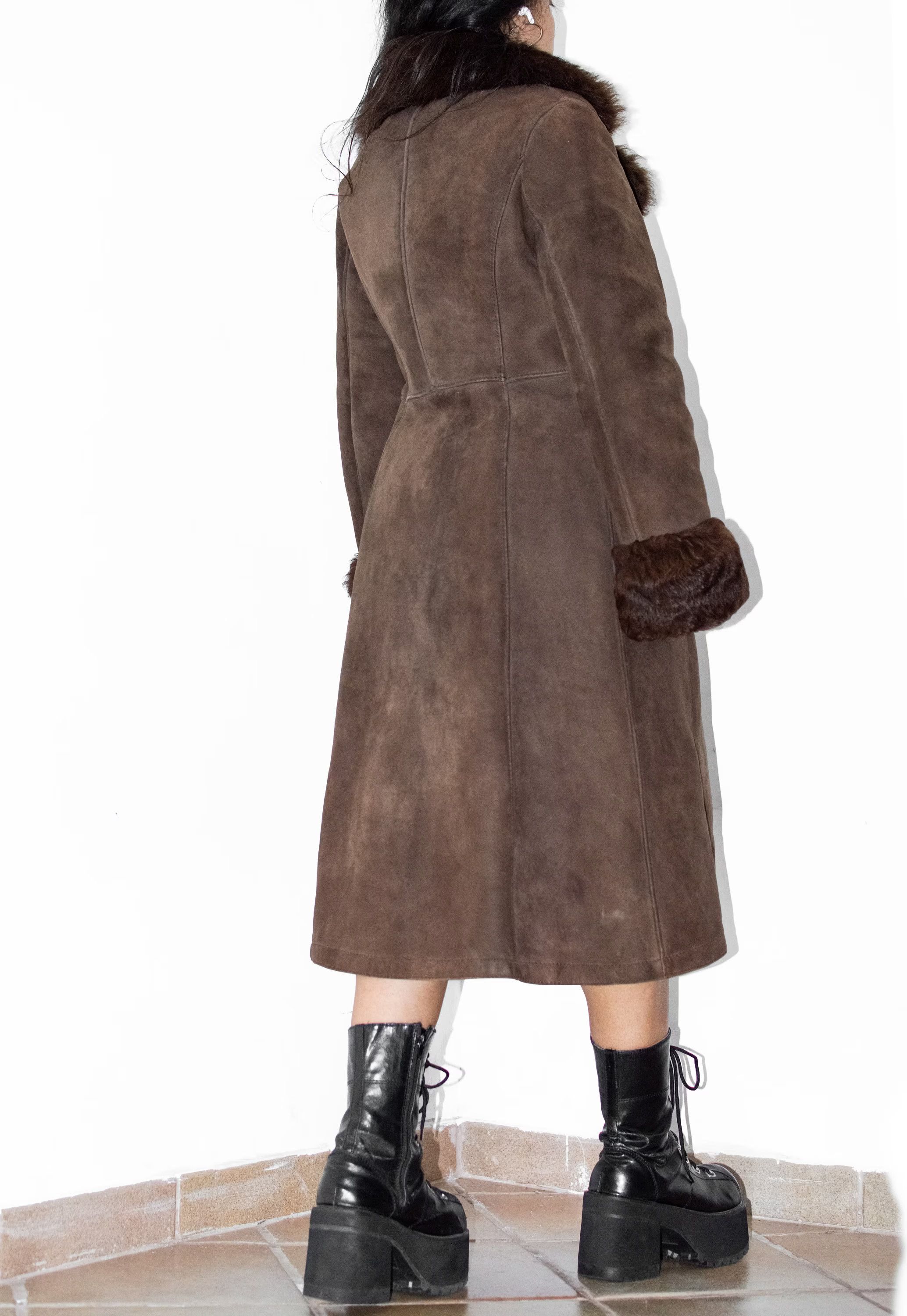 Designer × Japanese Brand × Vintage Vintage 90s Double Breasted Brown Thick Leather Coat Size L / US 10 / IT 46 - 3 Thumbnail