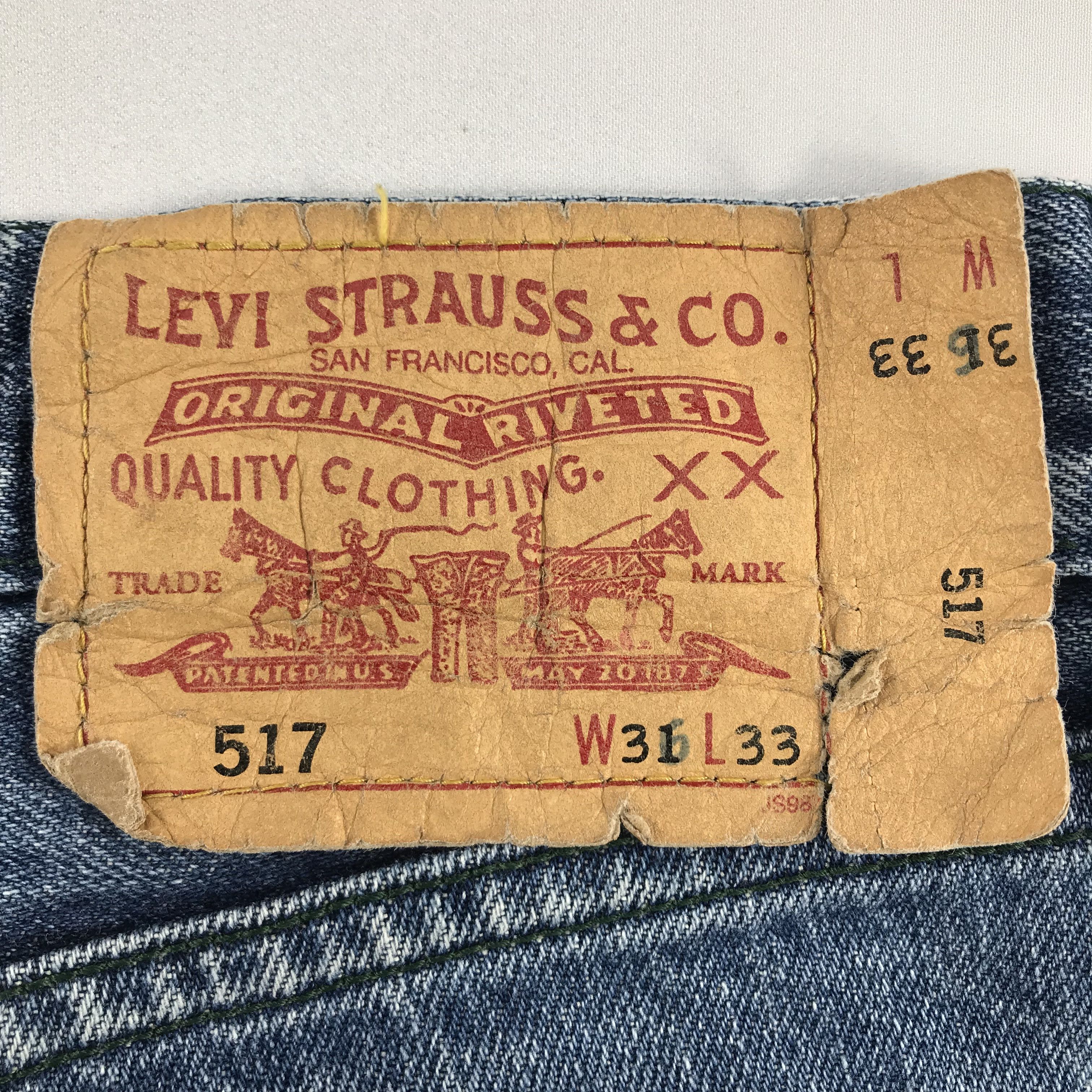 Levi's Vintage Levis 517 Bootcut Jean Distressed Faded Denim KJ3467 Size US 36 / EU 52 - 5 Thumbnail
