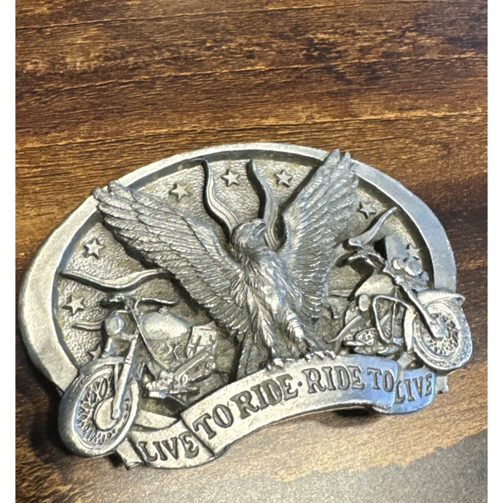 Vintage VINTAGE 1991 Motorcycle Biker Live to Ride Bald Eagle C+J 3D Belt Buckle USA Size ONE SIZE - 3 Thumbnail