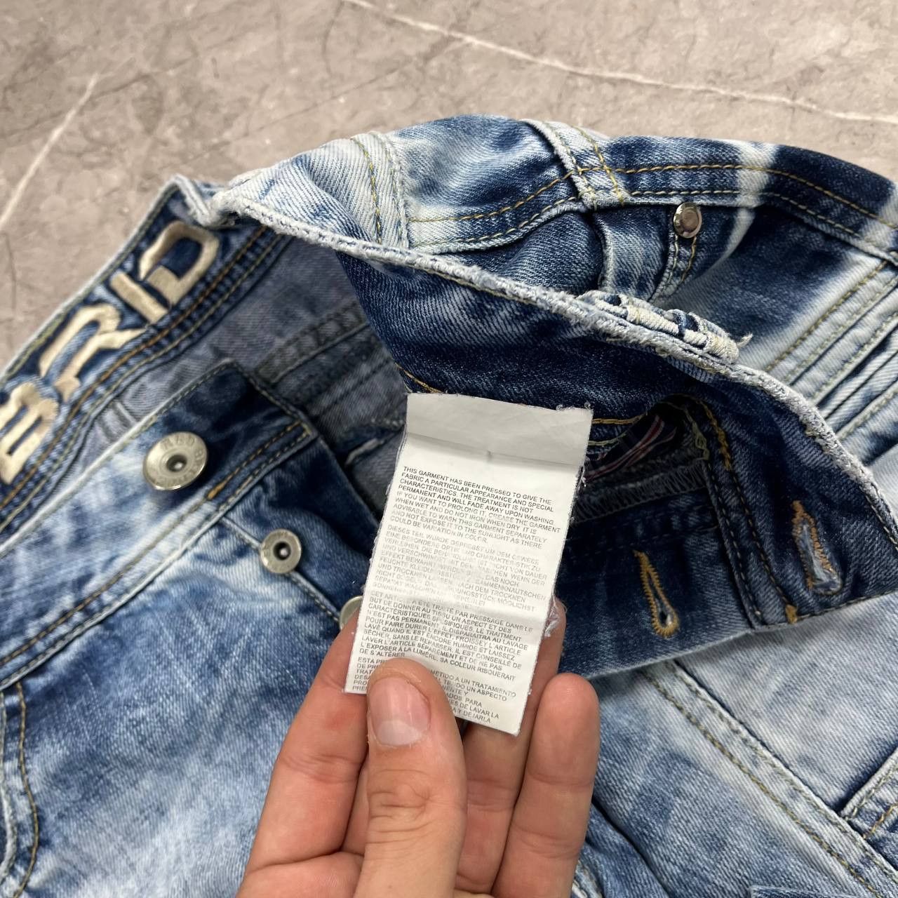 Japanese Brand Jeans Dirty Pants Faded Crash Denim Thrashed Y2K Distressed Size US 33 - 18 Thumbnail