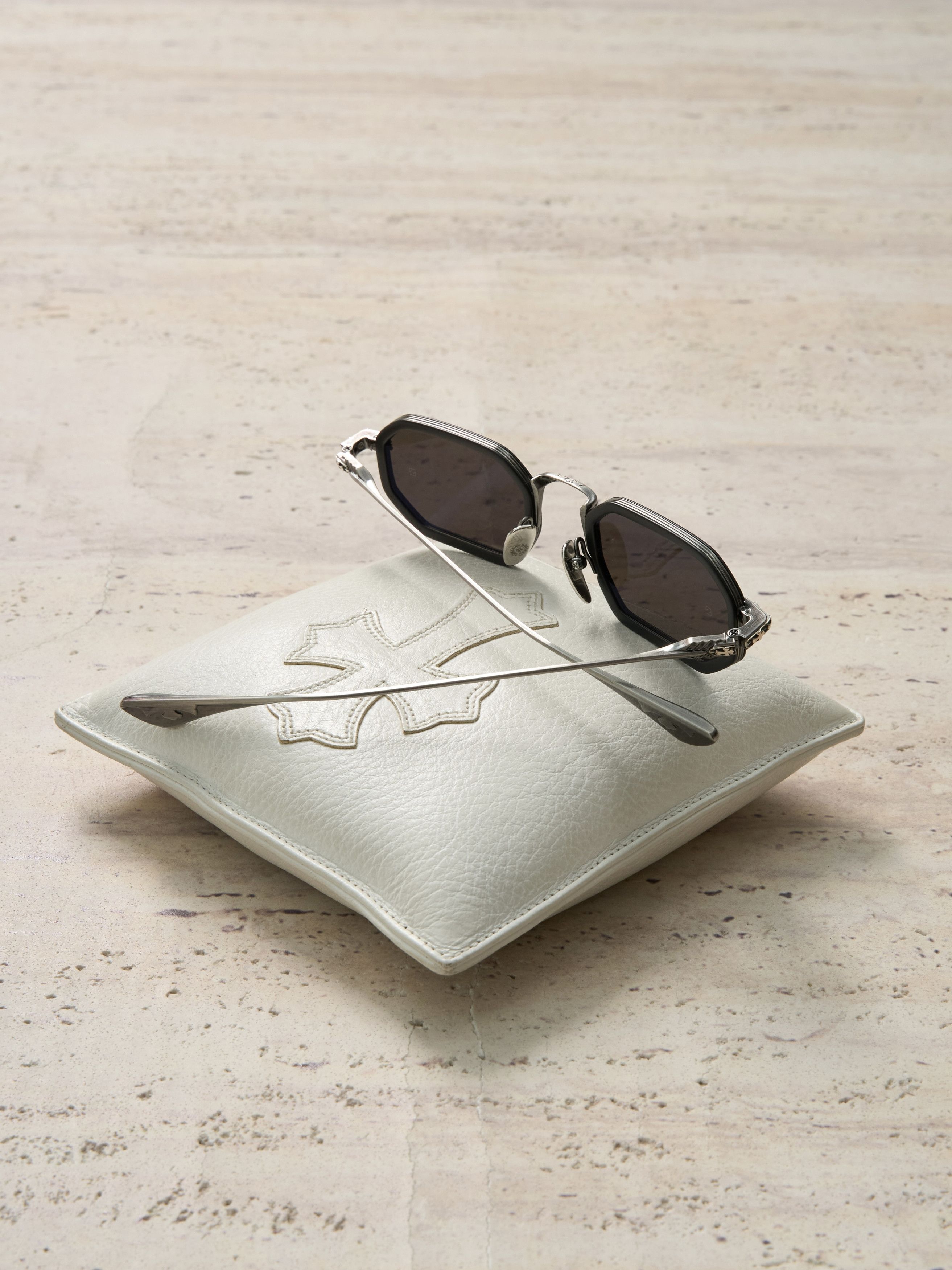 Chrome Hearts CHROME HEARTS STYLIDA MATTE BLACK/PEWTER - SUN Size ONE SIZE - 4 Thumbnail