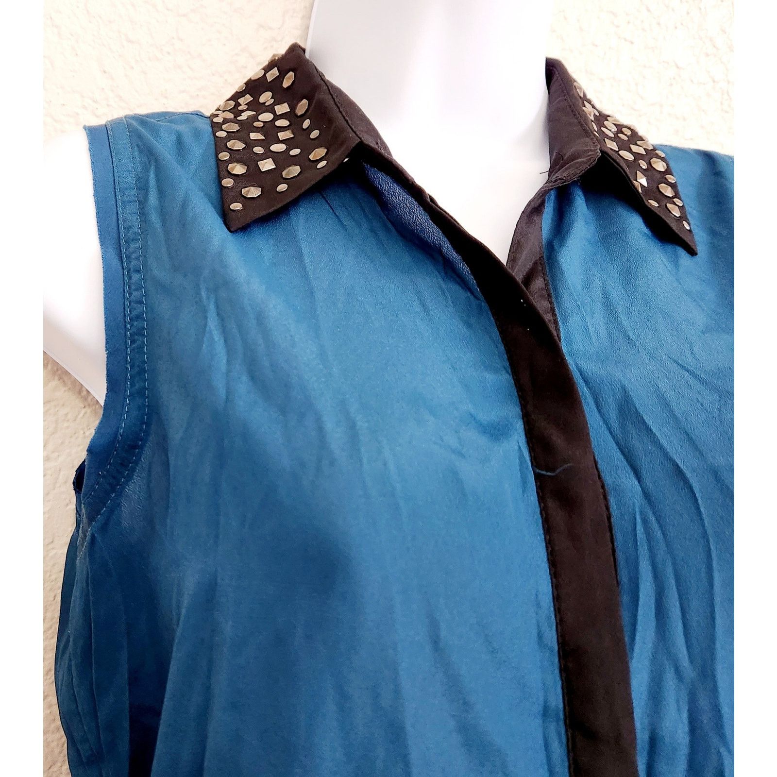 Rock & Republic Rock & Republic Blue Black Studded Collar Top Small Size S / US 4 / IT 40 - 2 Thumbnail