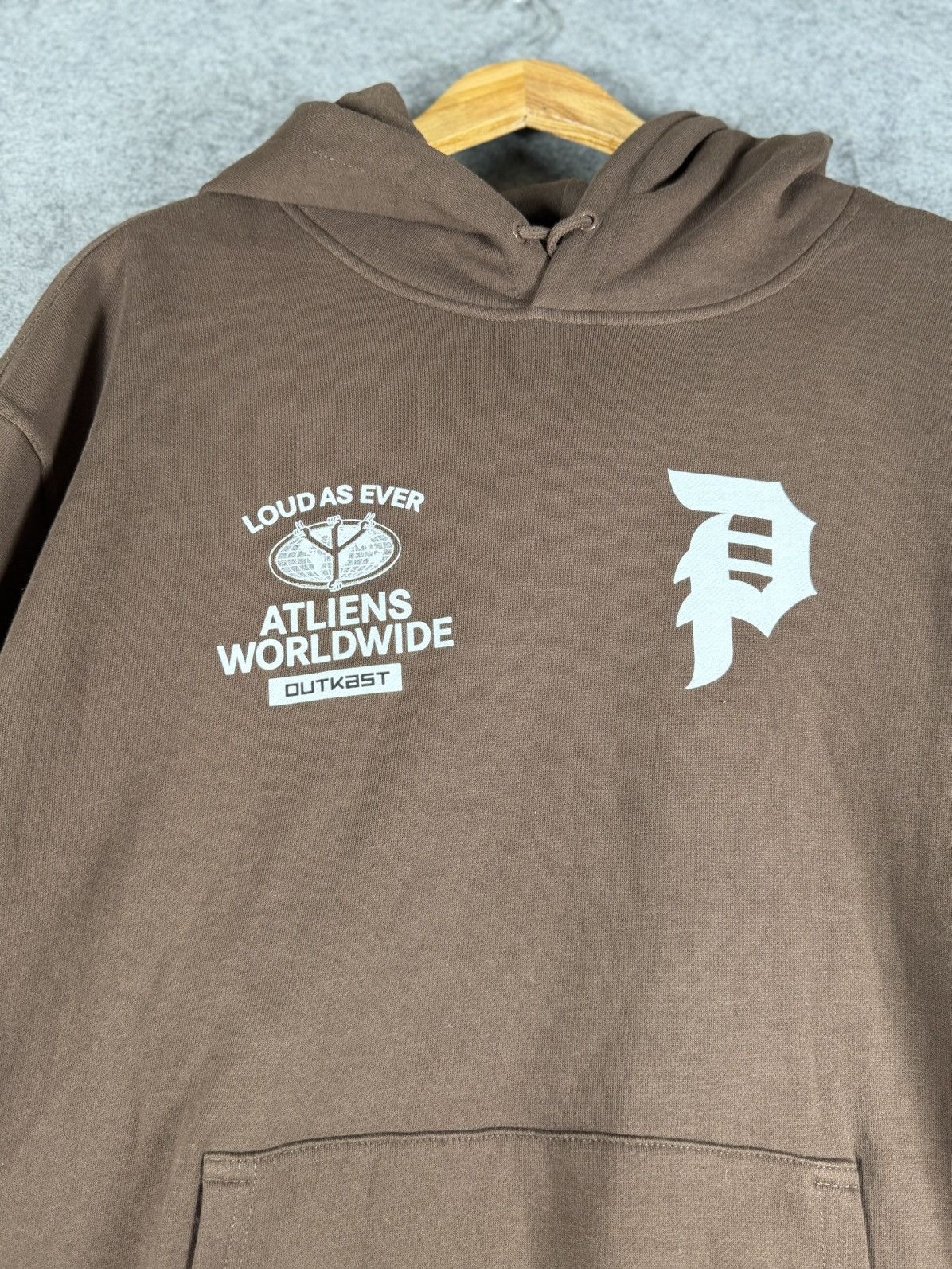 Primitive Primitive x OutKast “Loud As Ever / ATLiens” Hoodie Brown XL Size US XL / EU 56 / 4 - 7 Thumbnail