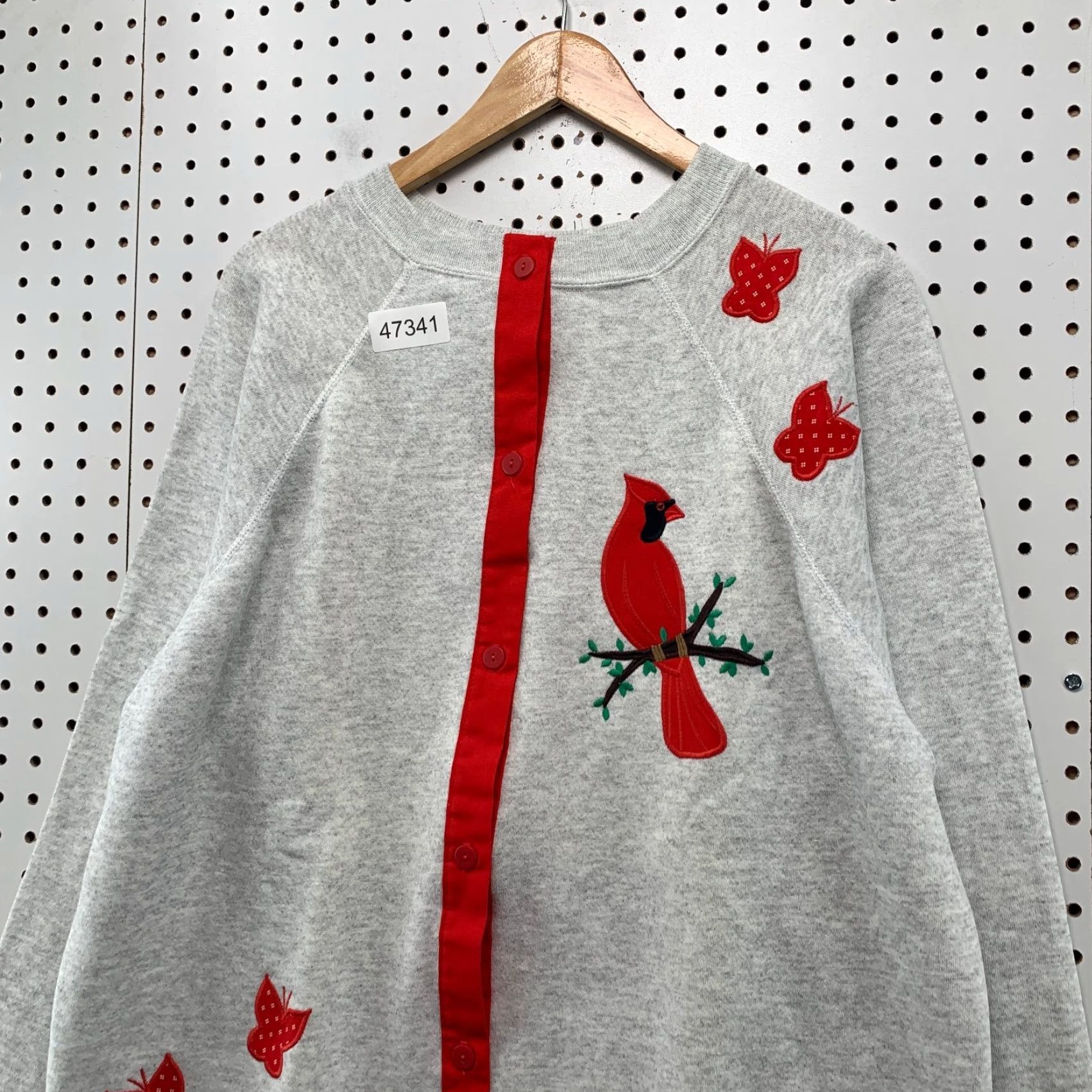 Vintage VINTAGE Cardinal Cardigan Sweatshirt Womens 2XL Gray Embroidered USA Cardigan Sweatshirt Womens 2XL Gray Embroidered USA Size XXL / US 16-18 / IT 52-54 - 6 Thumbnail