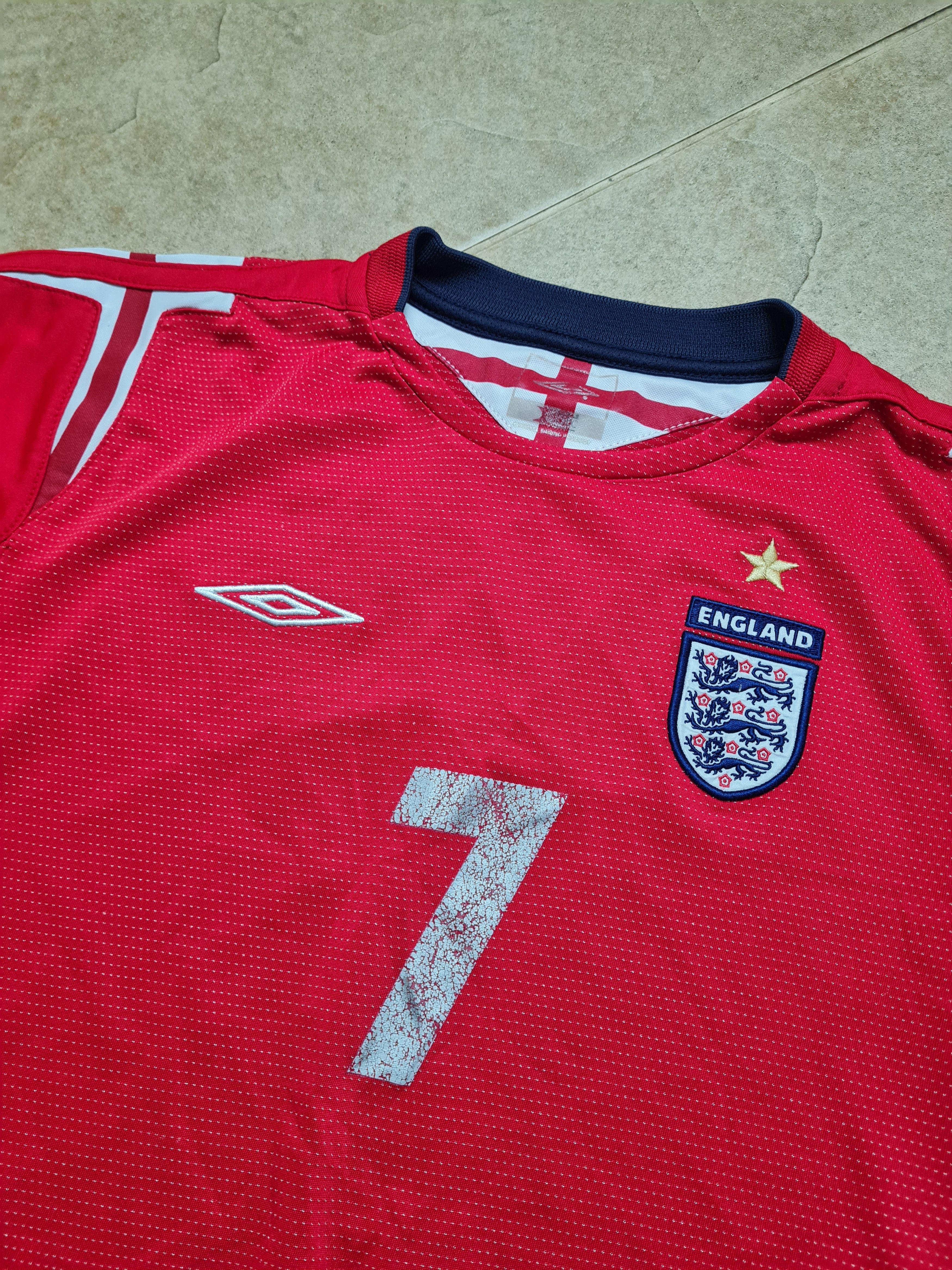 Umbro 2004/2006 England 7 Beckham Red Away Soccer Shirt Kit Umbro Size US S / EU 44-46 / 1 - 15 Thumbnail