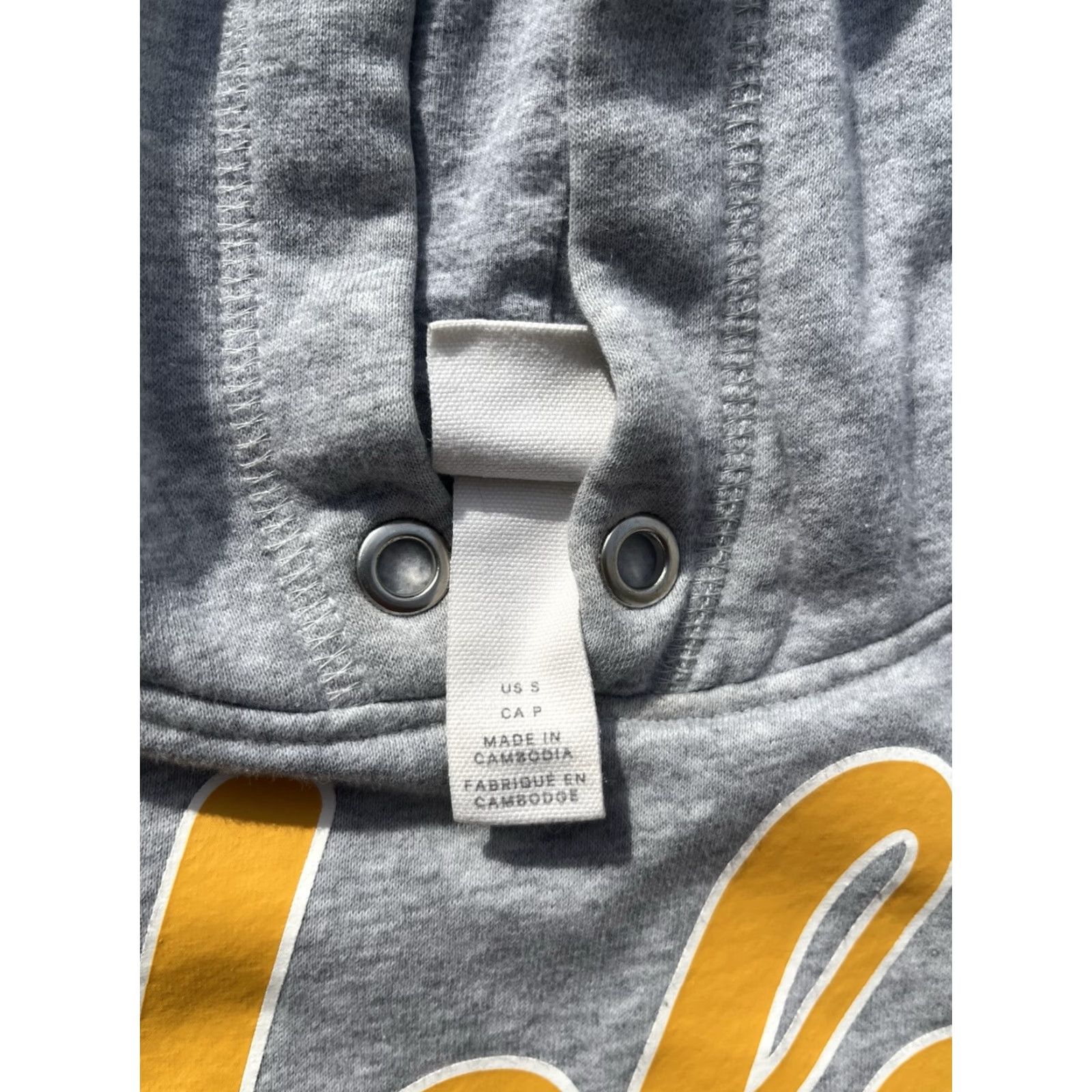 H&M VINTAGE H&M Sweatshirt UCLA University Gray S Men College Active Spell-Out NCAA SOCAL Logo UCLA Men’s Sweatshirt University Theme Pattern Solid Size US S / EU 44-46 / 1 - 5 Thumbnail