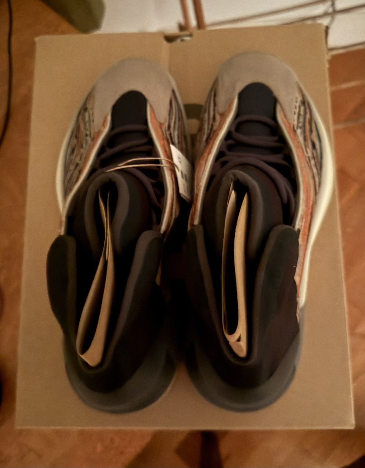 Adidas × Yeezy Size 9.5 — Adidas Yeezy Qntm Flash Orange (DS) Size US 9.5 / EU 42-43 - 5 Thumbnail