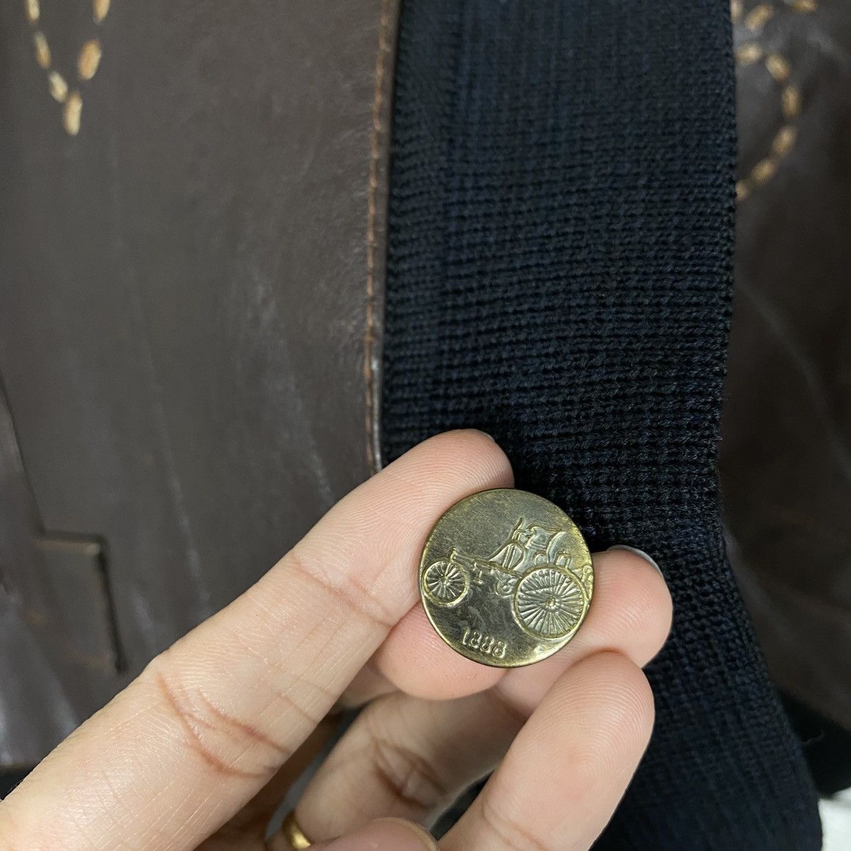 Vintage 📌Vintage Genuine Parts Leather Unbranded Toyo Enterprise Size US L / EU 52-54 / 3 - 17 Thumbnail