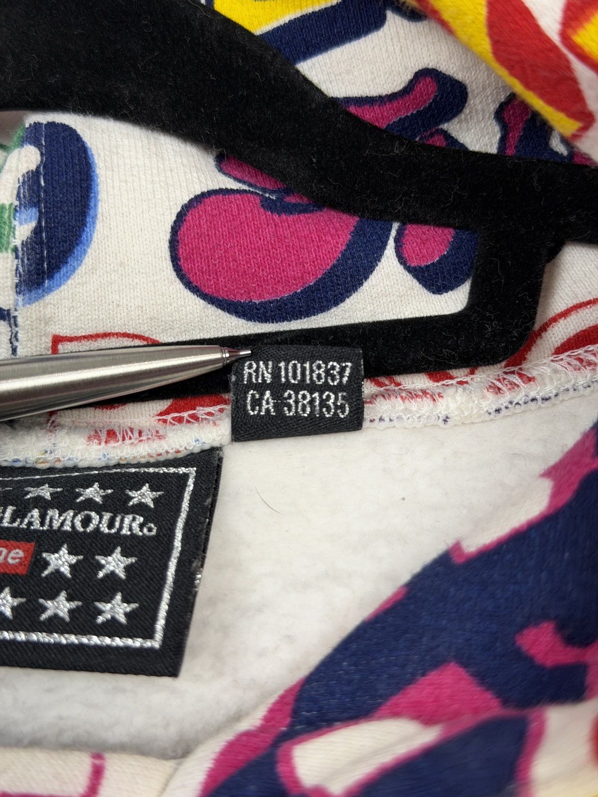Hysteric Glamour × Supreme Supreme x Hysteric Glamour 2017 Hoodie Size US M / EU 48-50 / 2 - 11 Thumbnail