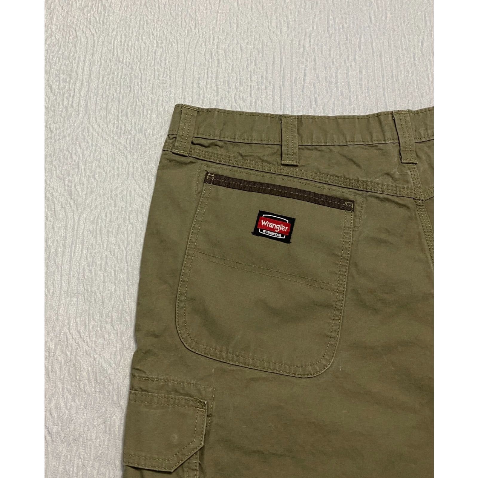 Wrangler Wrangler Workwear Relaxed Fit Carpenter Cargo Pants 42×32 Beige Wide Leg Ripstop 5-Pocket Mens Jeans Pants Size US 42 / EU 58 - 4 Thumbnail