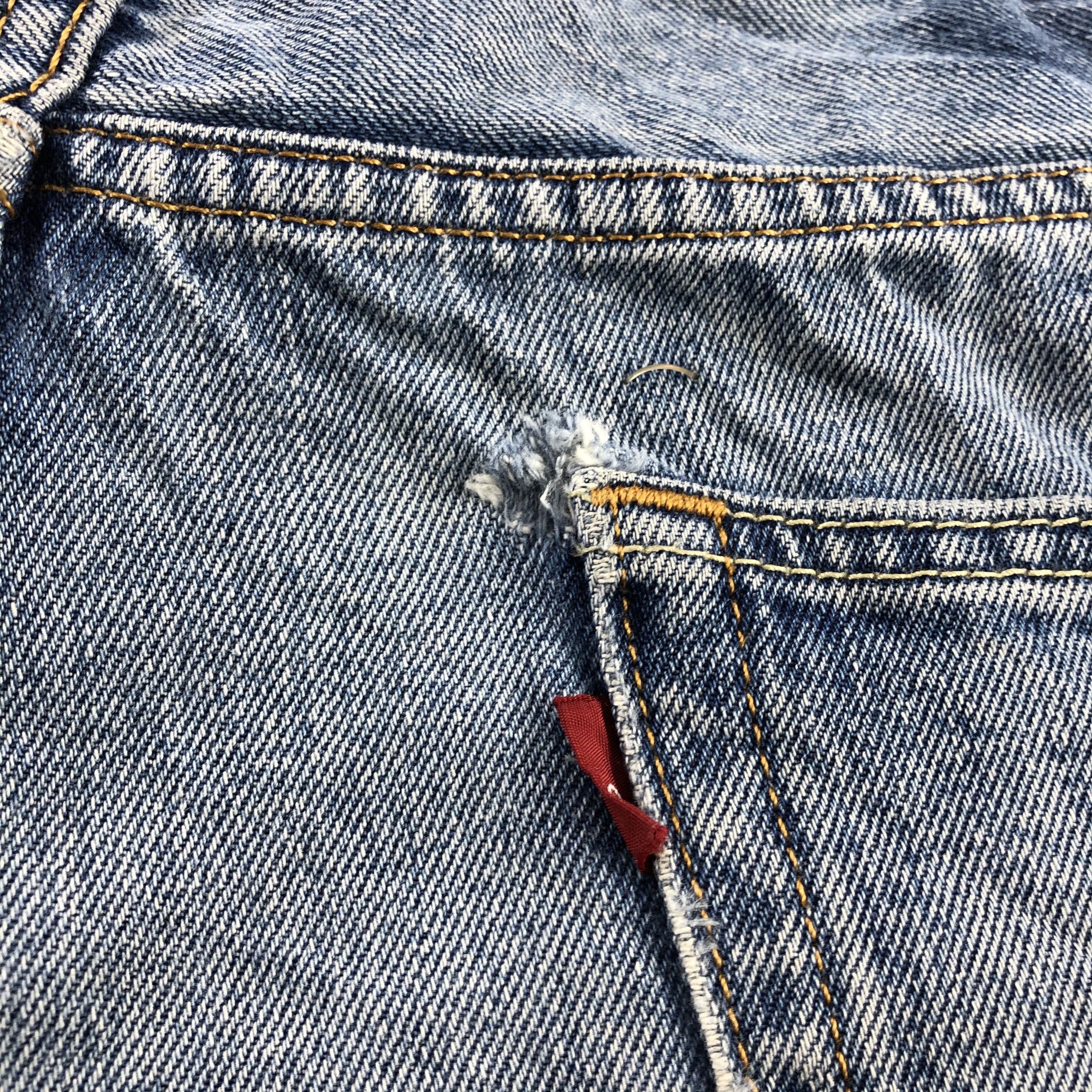 Levi's × Vintage Vintage Blue Wash Levis 501 Jeans-JM2903 Size US 34 / EU 50 - 6 Thumbnail