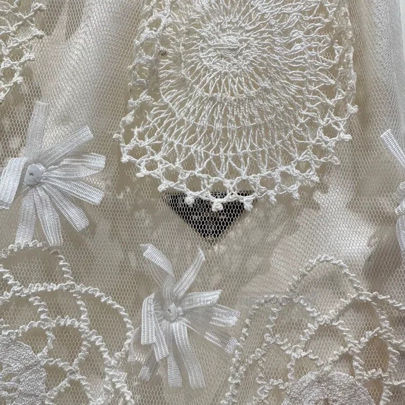 Prada Prada Triangle flower skirt Size 26" / US 2 / IT 38 - 6 Thumbnail