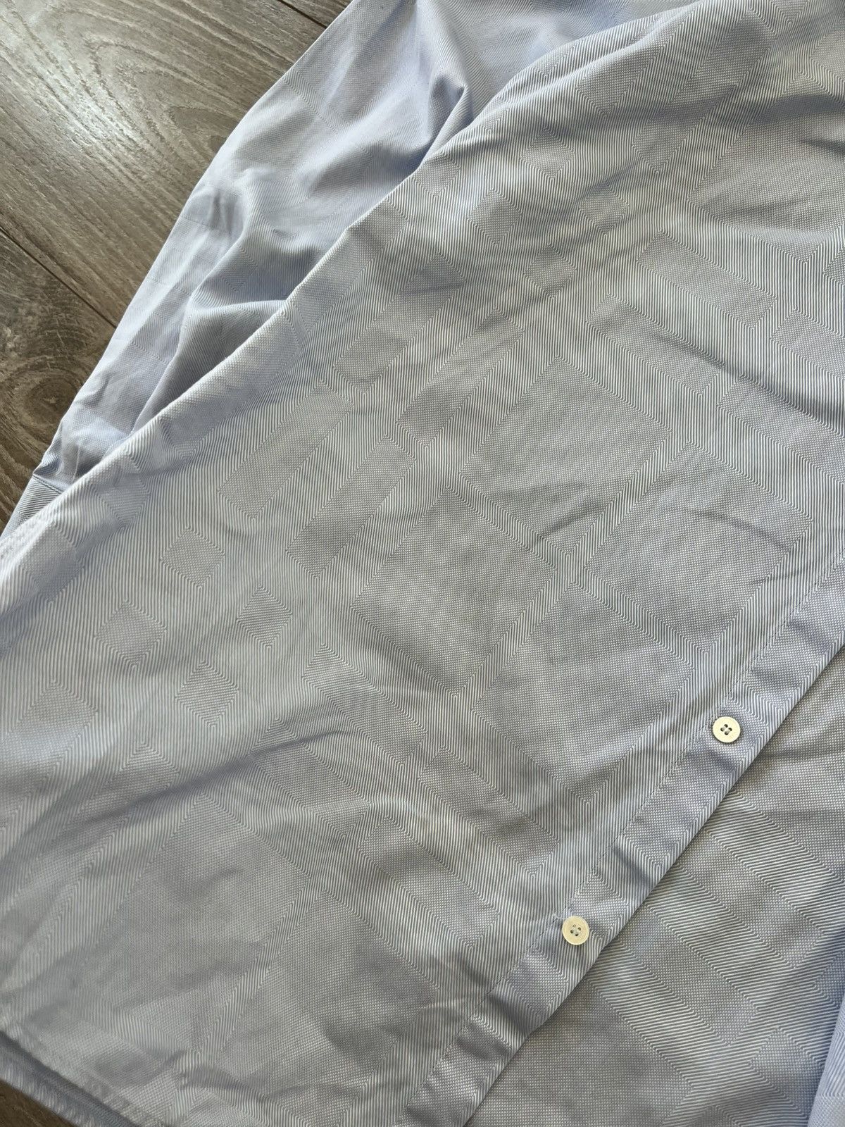 Burberry ‼️Archival Burberry OldMoney Premium Luxury Cell Logo Shirt‼️ Size US L / EU 52-54 / 3 - 11 Thumbnail