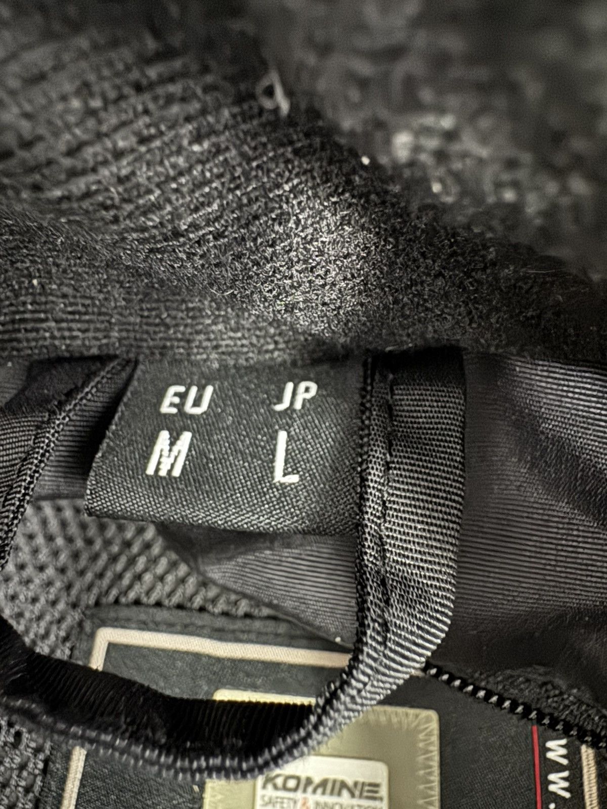 Japanese Brand Komine JK-586 Motorsport Jacket in black and camouflage Size US L / EU 52-54 / 3 - 12 Thumbnail
