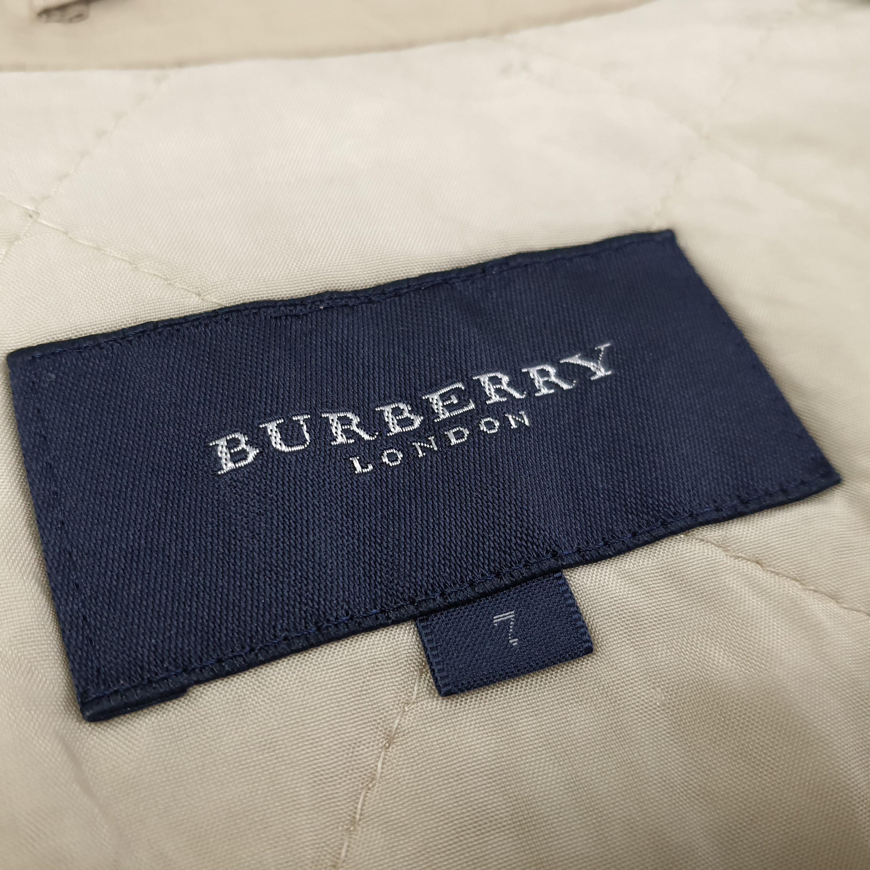 Burberry Vintage Burberry London Jacket C253N25 Size S / US 4 / IT 40 - 5 Thumbnail