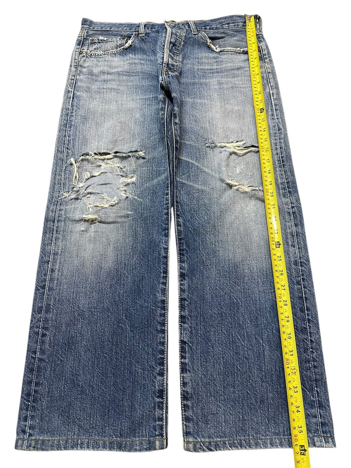 Levi's Vintage 90s Levis 501 Faded Wash Distressed Baggy Jeans Size US 33 - 13 Thumbnail
