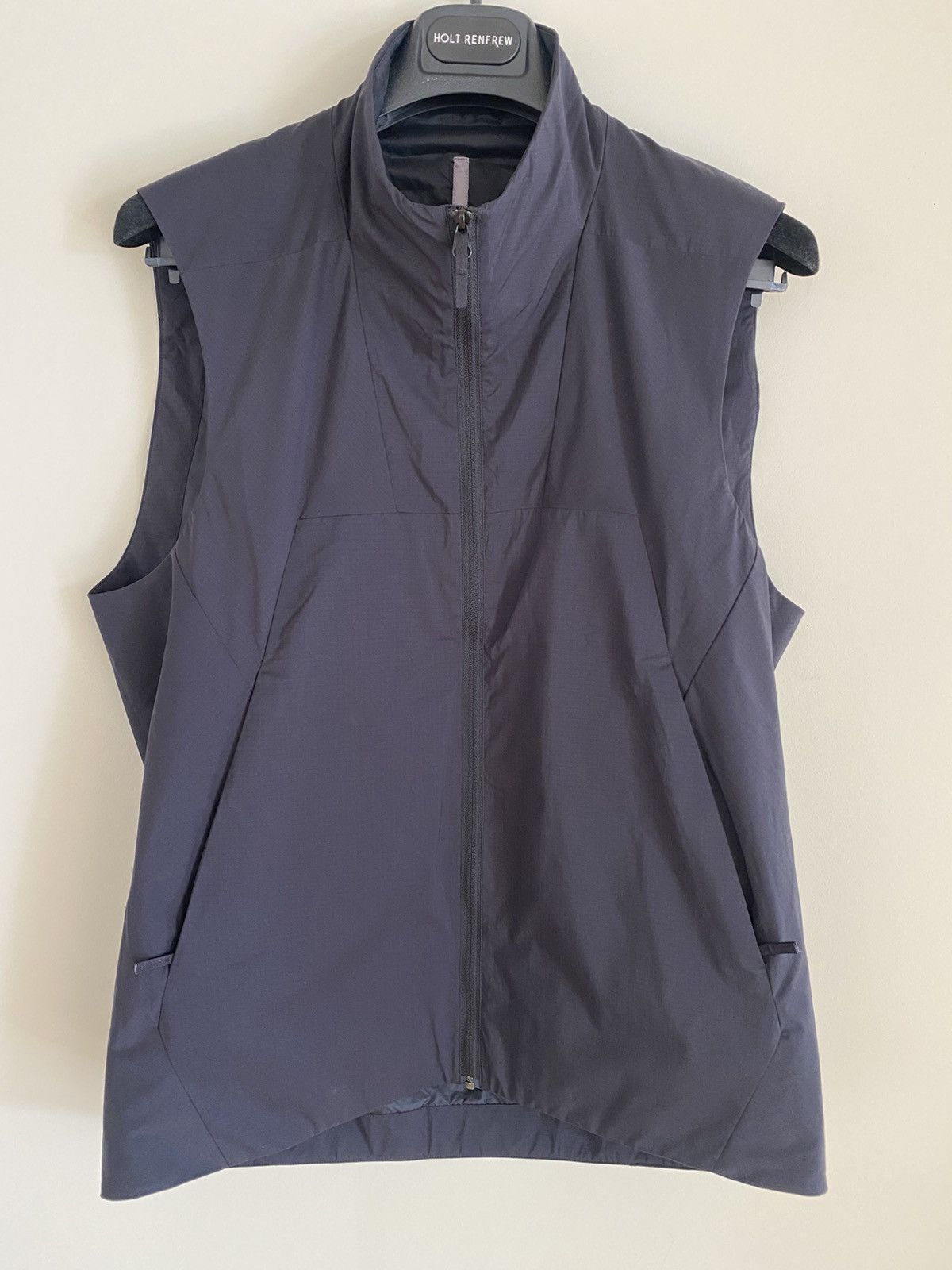 Veilance Mionn | Grailed