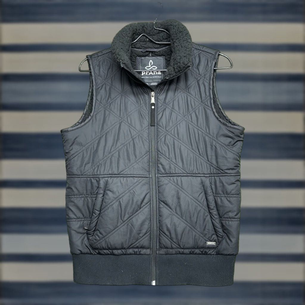 Prana prAna Elsa Vest Small Womens Black Sherpa Lined Full Zip Outdoor Hiking Puffer Size S / US 4 / IT 40 - 1 Thumbnail