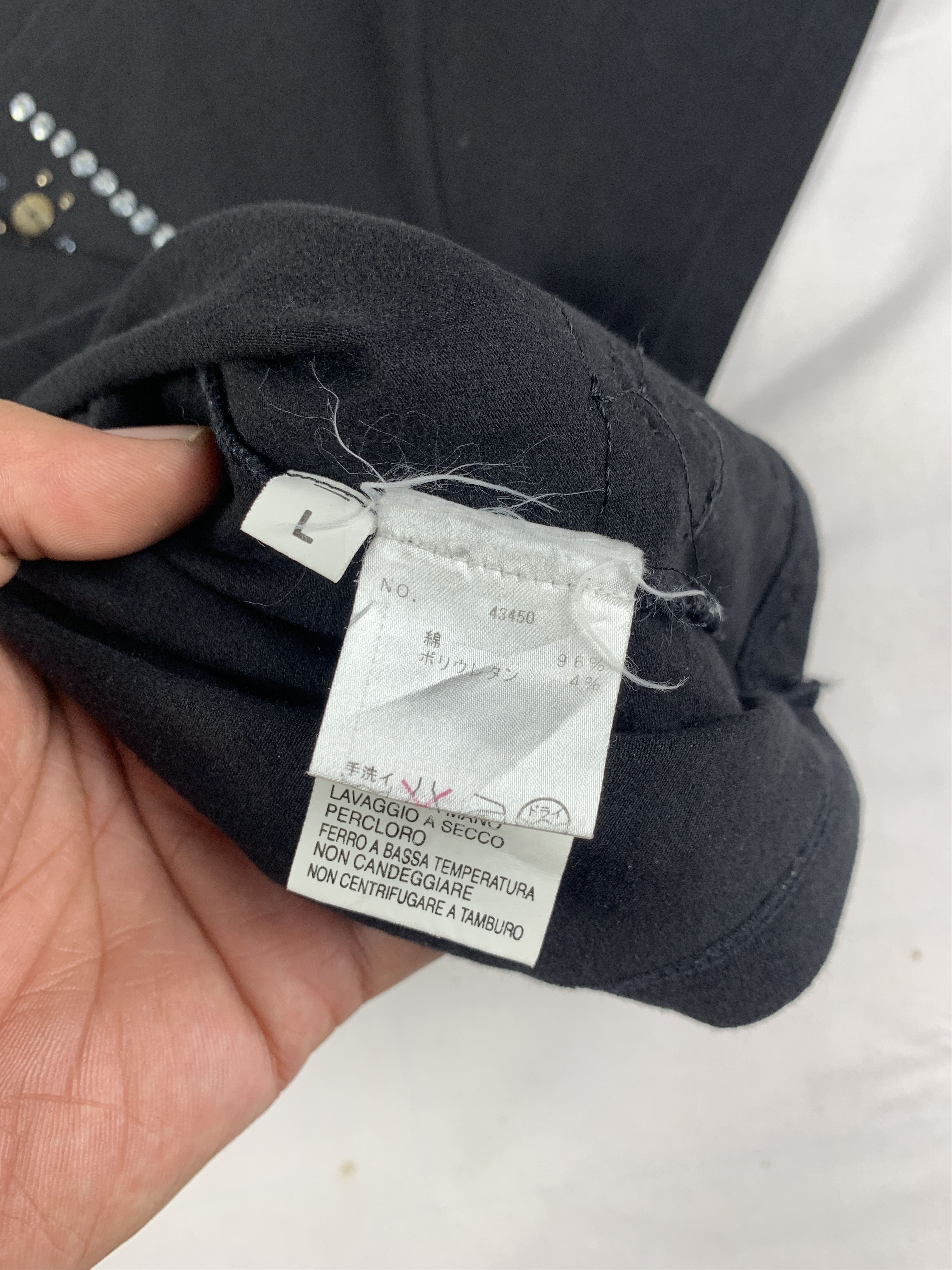 Japanese Brand Qubha Black Beady Fitted Tee (L) Size L / US 10 / IT 46 - 8 Thumbnail
