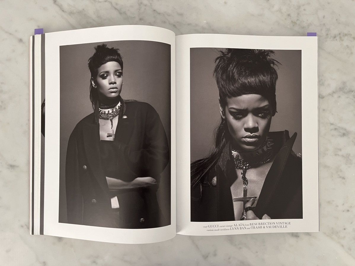 Other RIHANNA 032c MAGAZINE 25th ISSUE BERLIN WINTER 2013/14 Size ONE SIZE - 18 Thumbnail