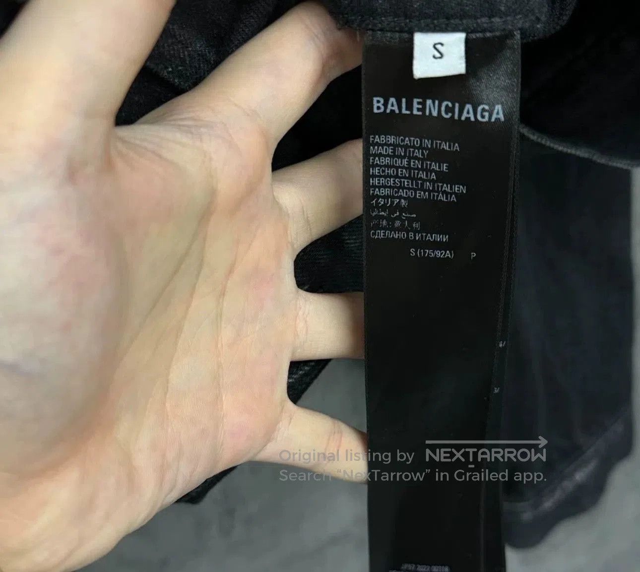 Balenciaga Balenciaga Distressed 3B Logo Denim Jacket. Size US S / EU 44-46 / 1 - 4 Thumbnail