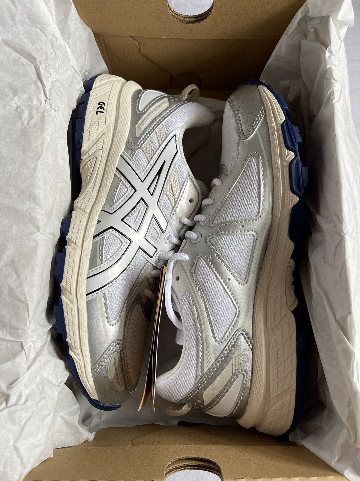 image of Asics Gel-Venture 6 Silver Cream Size Us Men’S 5 Eu 37.5 Shoes, Women's