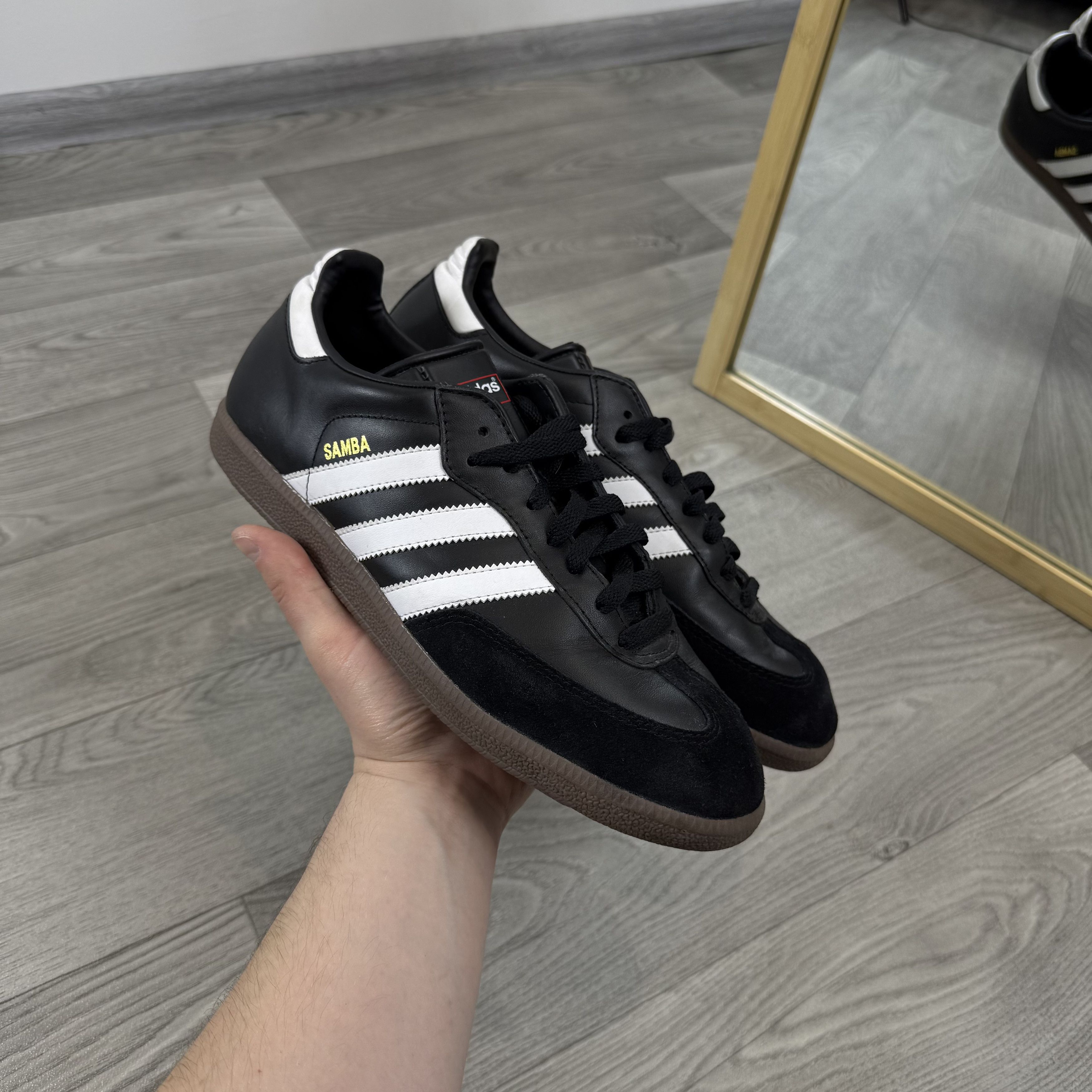 Adidas Adidas Samba 2013 Black Low Top Trainers Sneakers Size US 9 / EU 42 - 2 Thumbnail