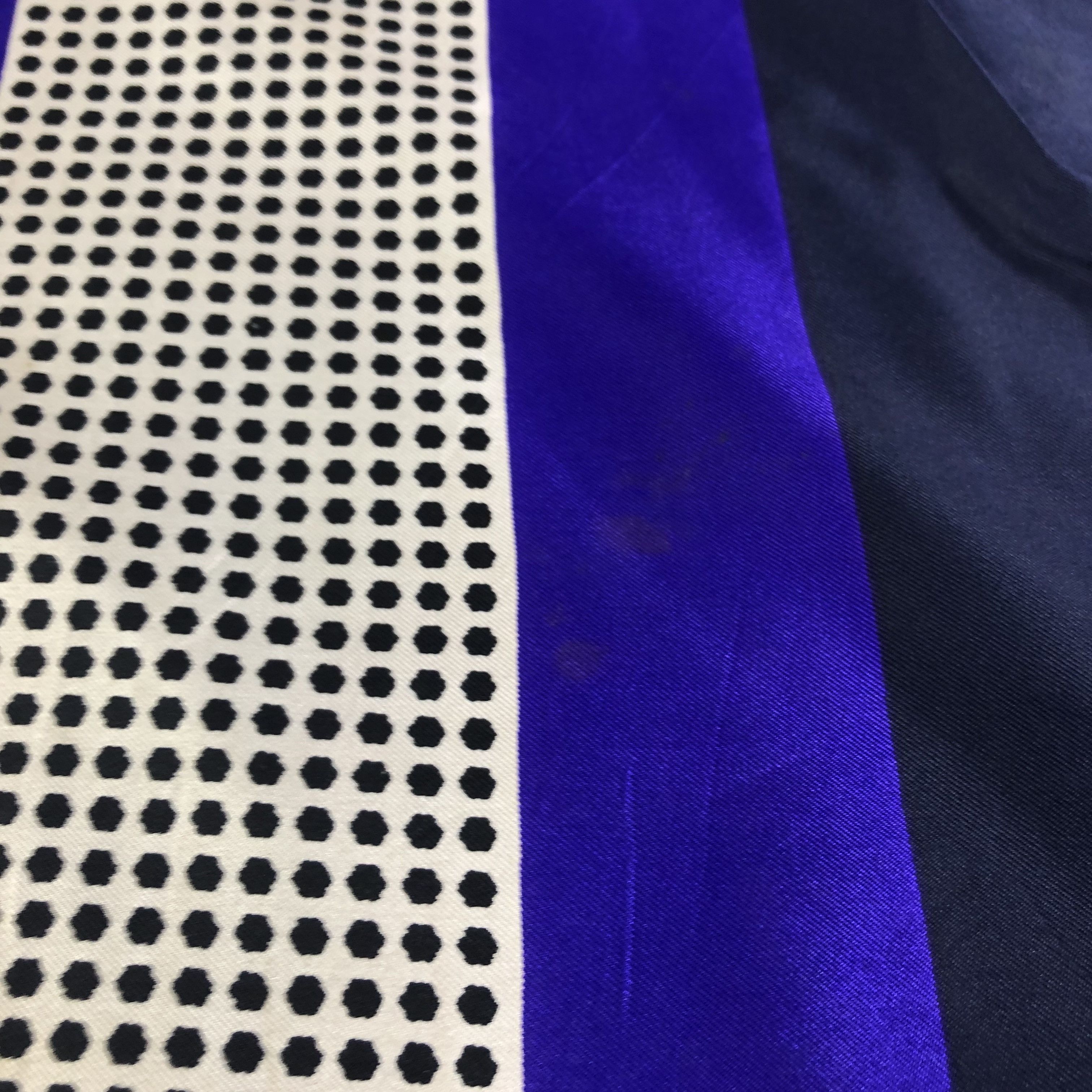 Vintage Pertegaz Luxury Design Hand Rolled Silk Scarf M451 Size ONE SIZE - 10 Thumbnail