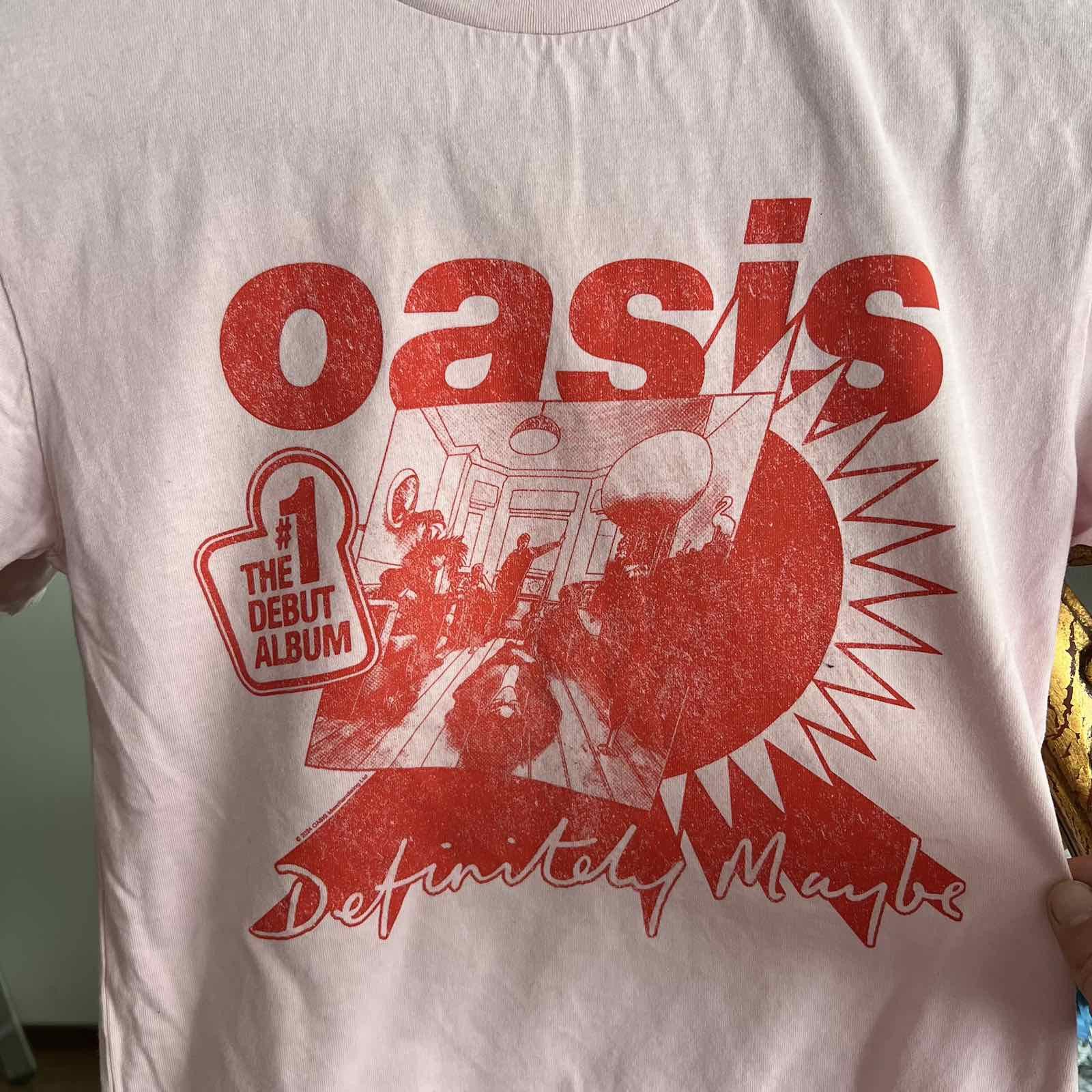 Band Tees Oasis 2024 Definitely Maybe Blue Box Logo T-Shirt Sz S Size S / US 4 / IT 40 - 3 Thumbnail