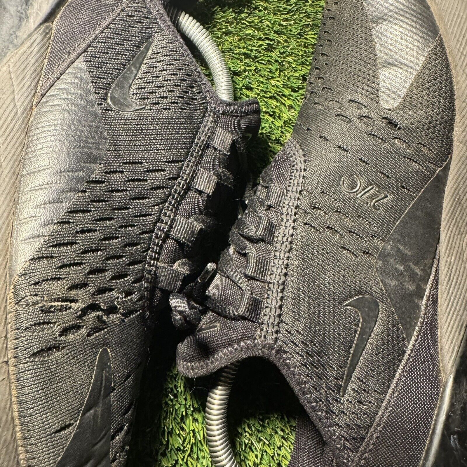 Nike Size 7 (GS) - Nike Air Max 270 Low Triple Black Size US 7 / EU 40 - 5 Thumbnail