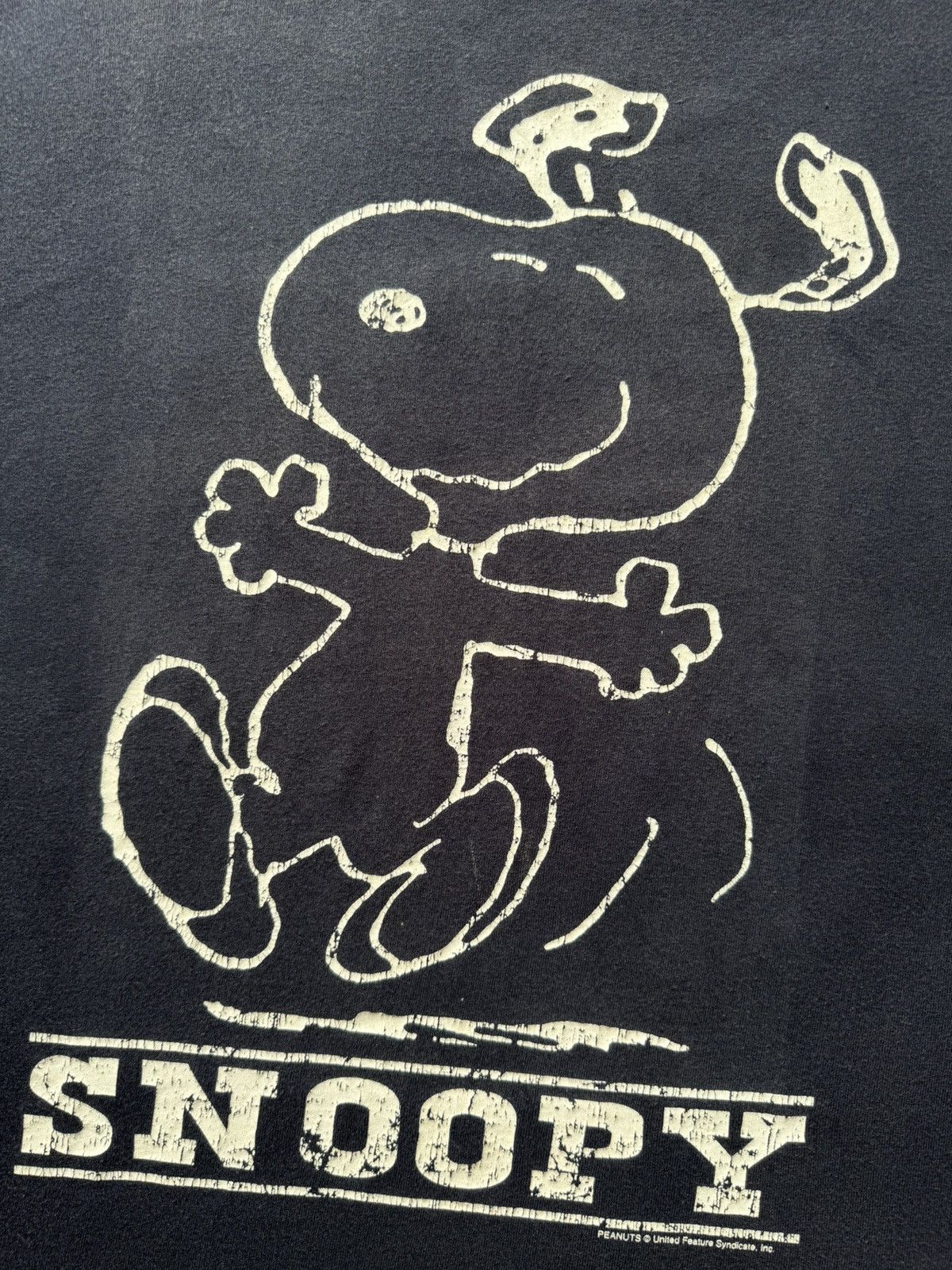 Vintage ‘00s Y2K Peanuts Snoopy Vintage Tee Shirt Cartoon Disney Size US XXL / EU 58 / 5 - 6 Thumbnail