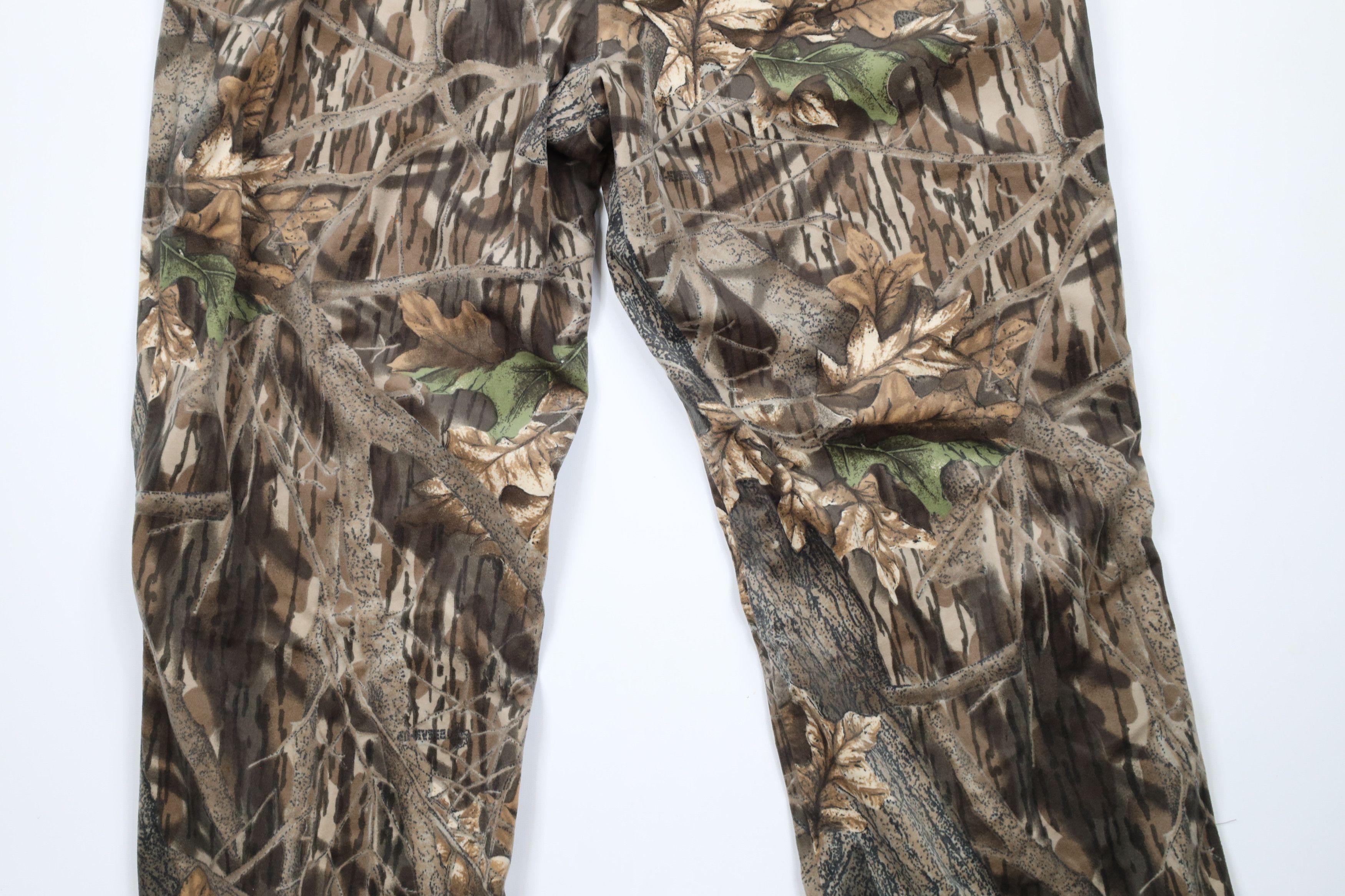 Columbia × Vintage Vintage Columbia Cloth Mossy Oak Camouflage Wide Leg Pants Size US 38 / EU 54 - 10 Thumbnail