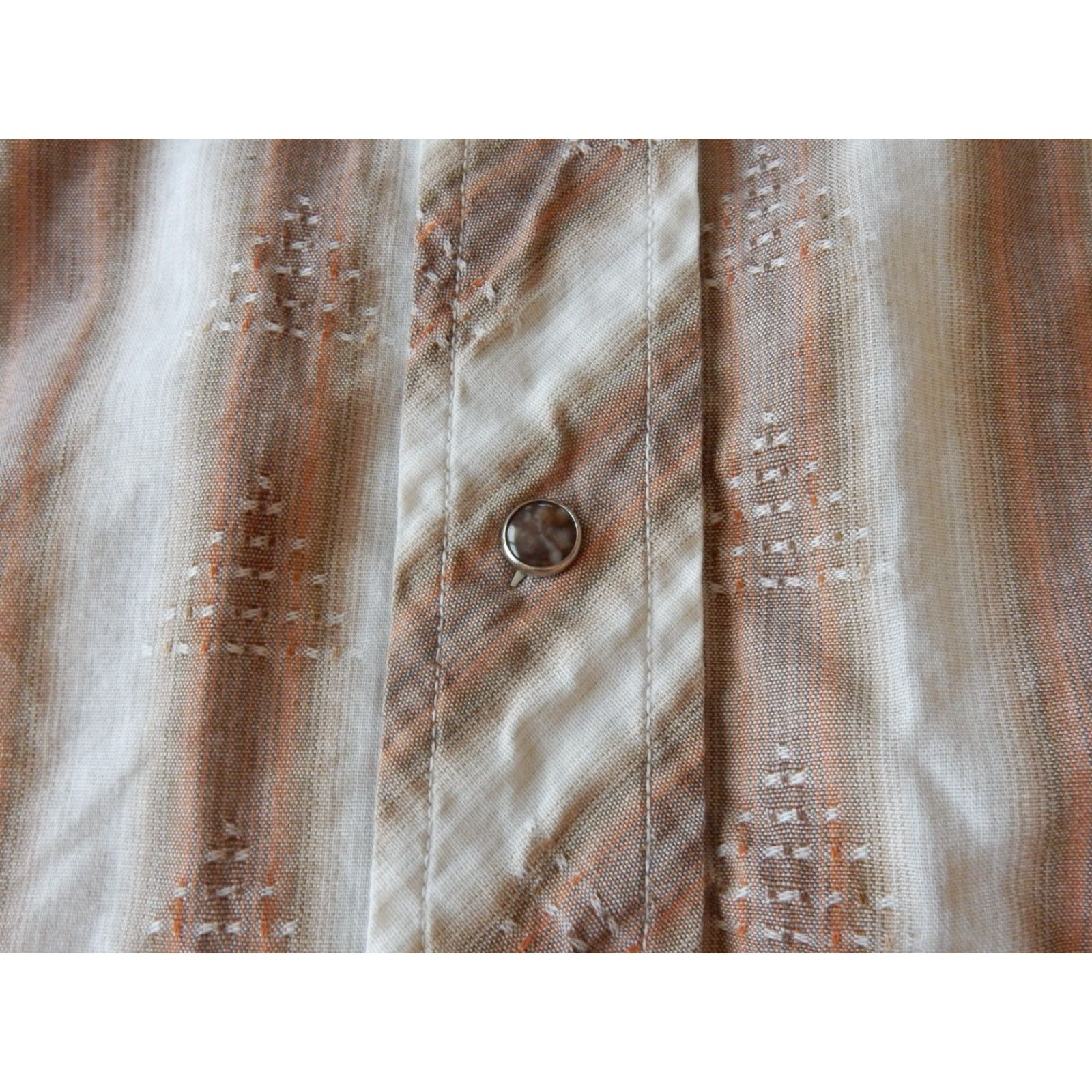 Levi's VTG Levi's Men's Western Shirt Size S Beige Long Sleeve Button-Up Snap 32 50s 60s Dan River Big E Size US S / EU 44-46 / 1 - 3 Thumbnail