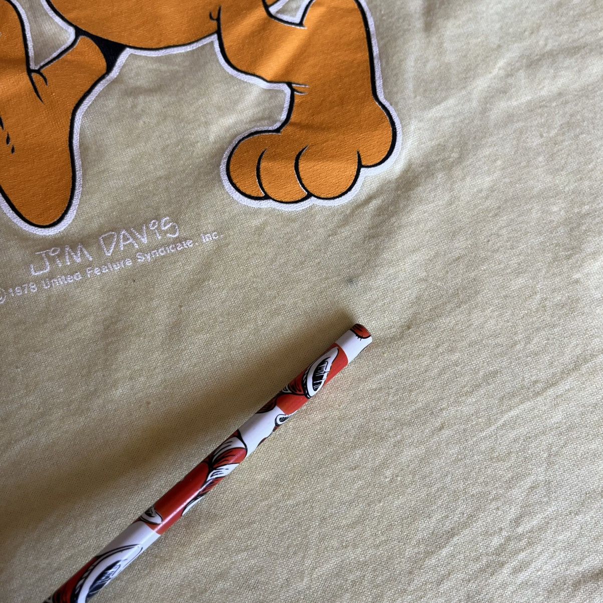 Velva Sheen Vintage 1980s Velva Sheen Garfield Sign Graphic Logo T Shirt Size US XL / EU 56 / 4 - 10 Thumbnail