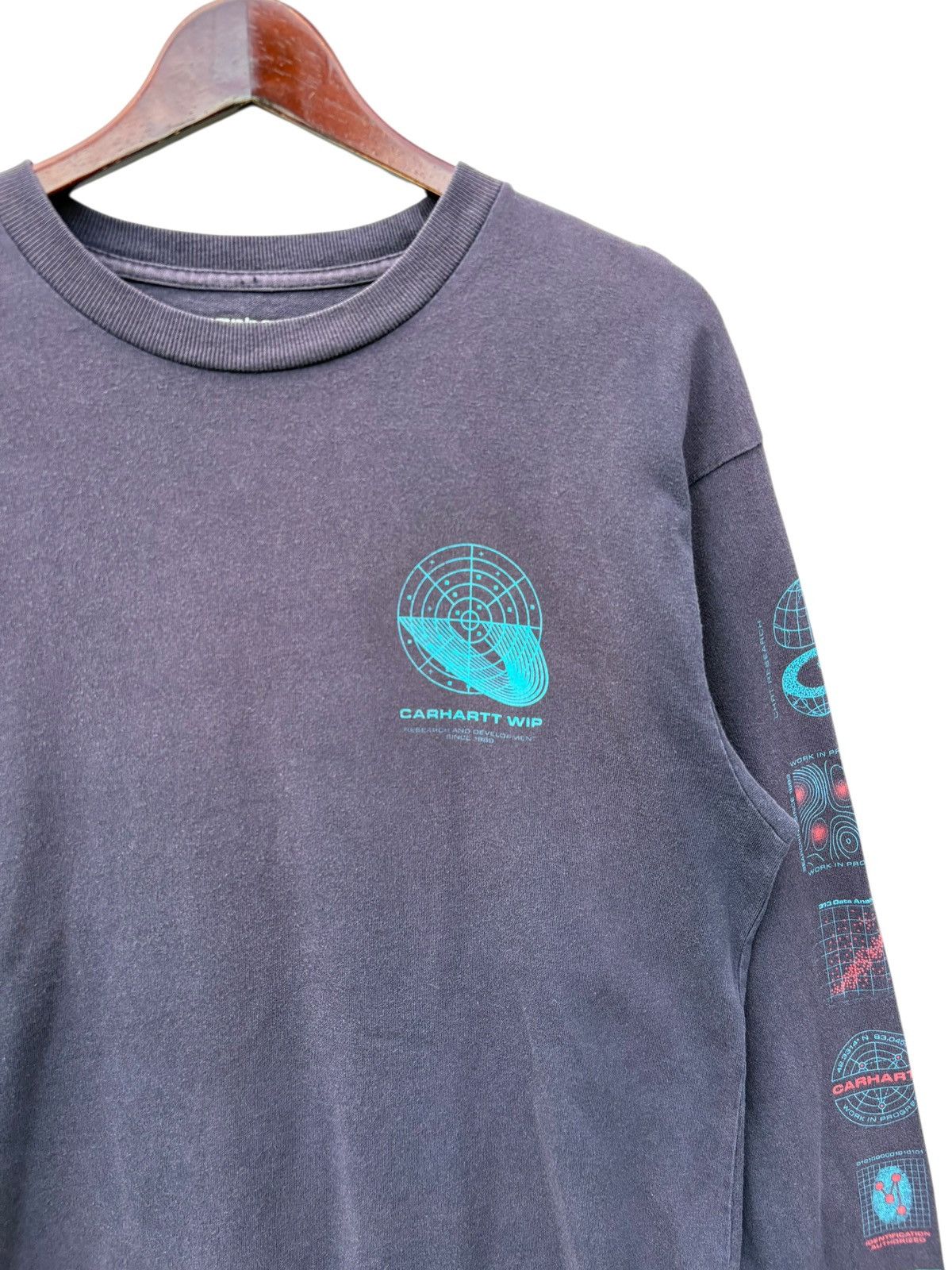 Carhartt Wip Carhartt Wip Future Romance Faded Longsleeve Shirt Size US S / EU 44-46 / 1 - 7 Thumbnail