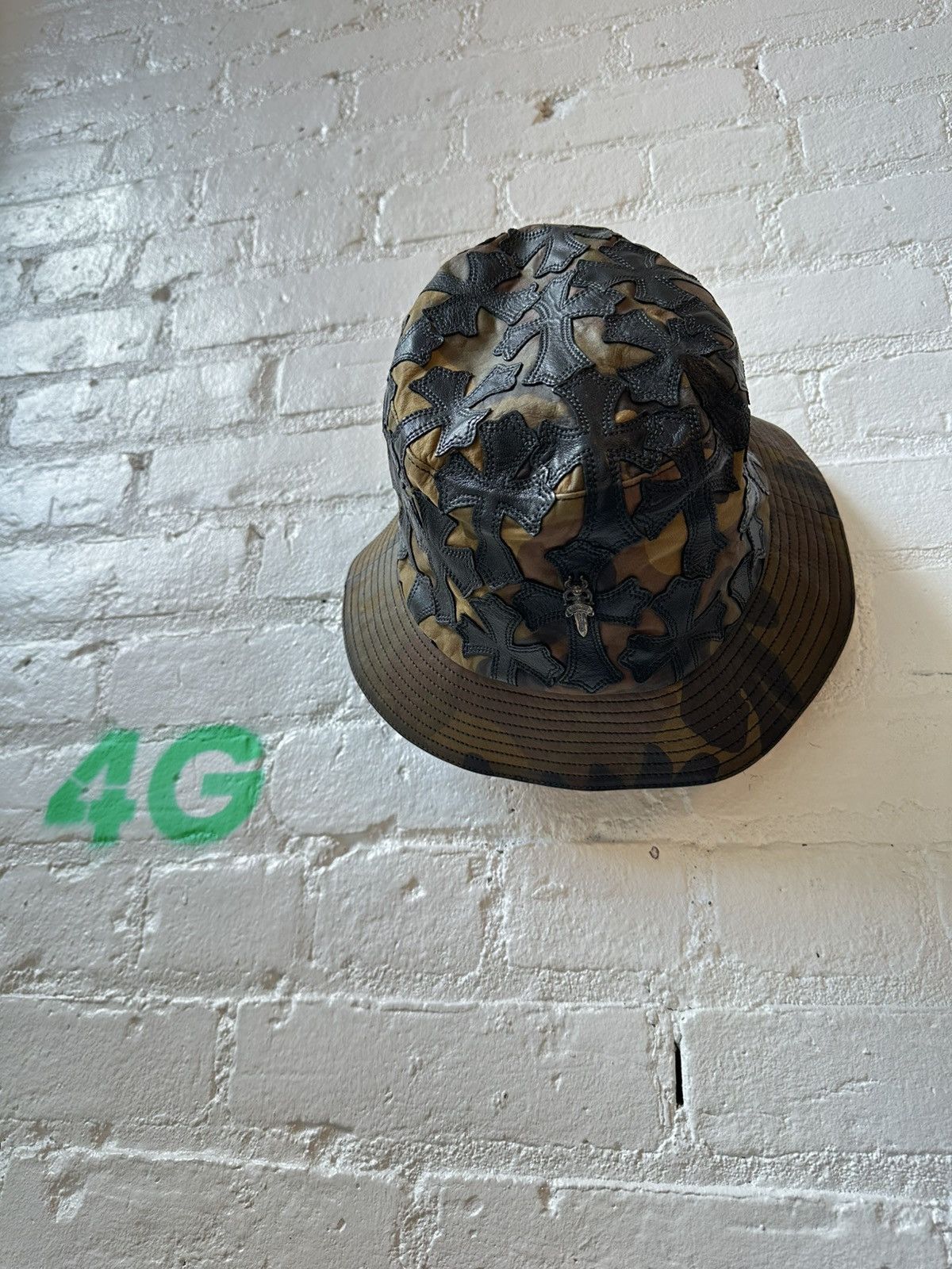 Chrome Hearts CHROME HEARTS CAMO CROSS PATCH BUCKET HAT Size ONE SIZE - 2 Thumbnail