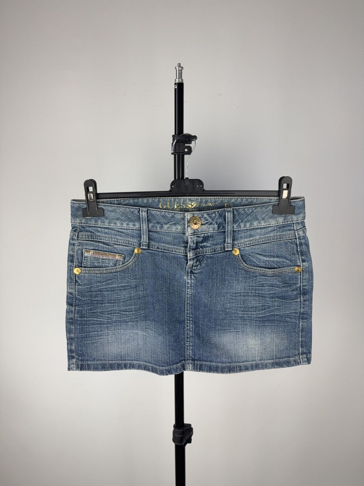 Guess × Japanese Brand Vintage 90s Y2K Guess Jeans Punk Rock Mini Skirt Size Size 29" - 1 Thumbnail