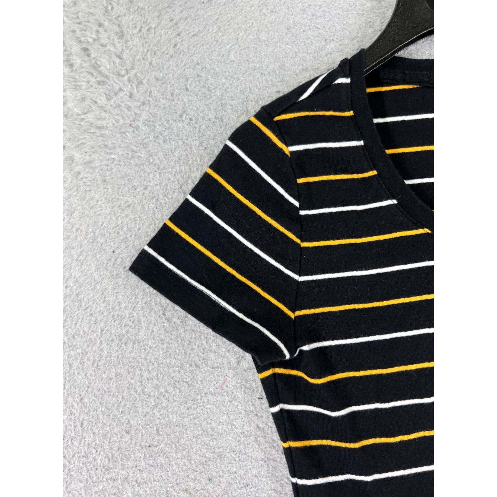 Tommy Hilfiger VINTAGE Tommy Hilfiger Shirt Juniors M Black Yellow White Stripe Scoop Neck Cotton Size M / US 6-8 / IT 42-44 - 3 Thumbnail