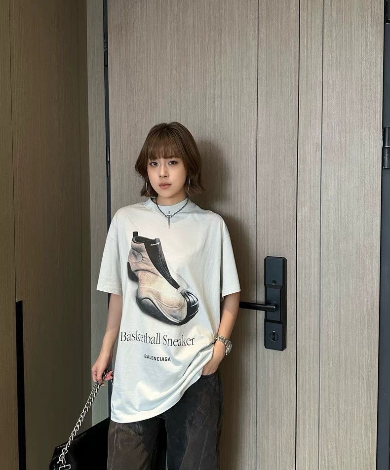 Balenciaga Balenciaga Spring and summer new basketball shoes Logo sho Size US S / EU 44-46 / 1 - 8 Thumbnail