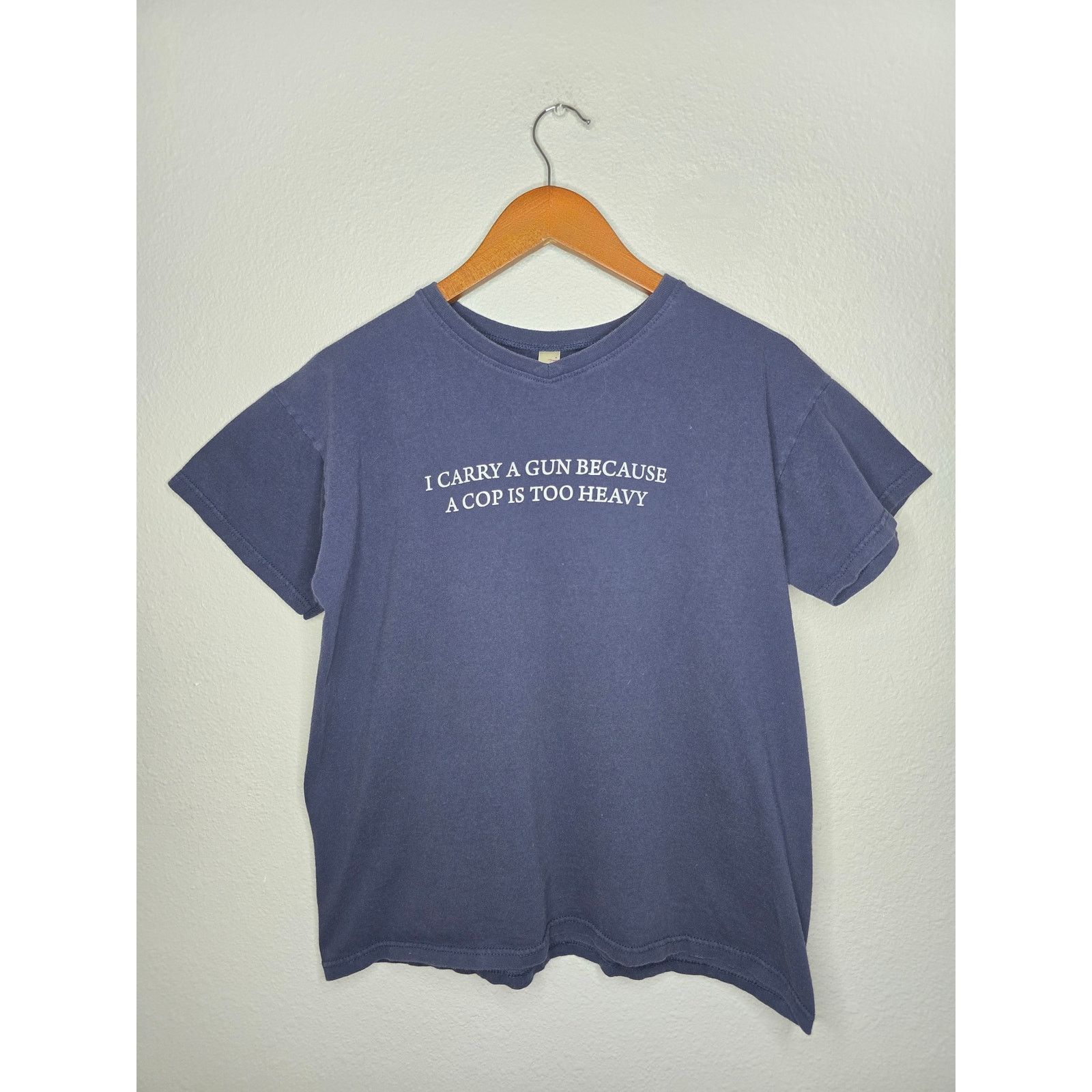 Anvil Paradise Firearms Training I Carry A Gun A Cop Is Heavy Tee Size L / US 10 / IT 46 - 1 Thumbnail
