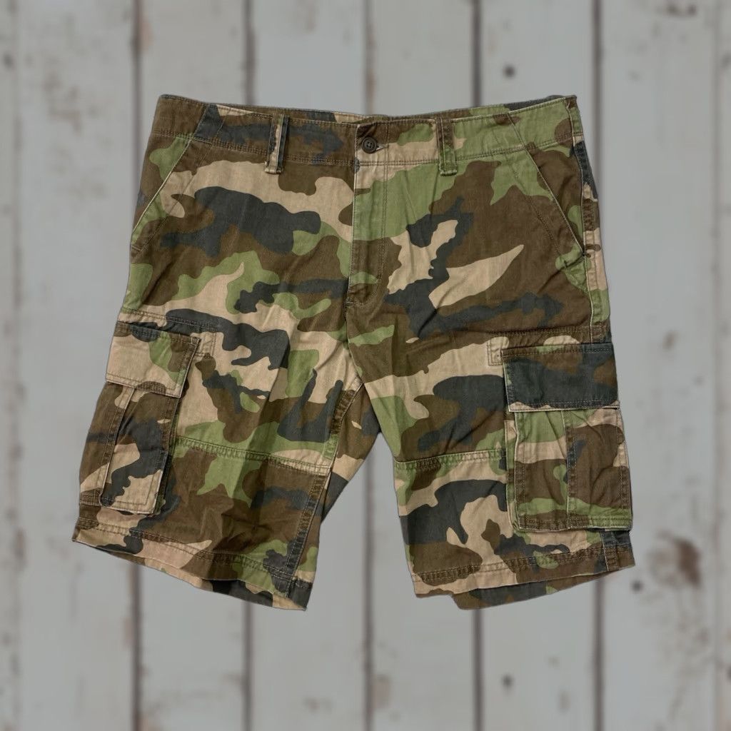 Old Navy VINTAGE Old Navy Woodland Camo Cargo Shorts Baggy Mens Sz 38 Cargo Pocket 2000s 2008 Regular Comfort Fit Size US 38 / EU 54 - 1 Thumbnail