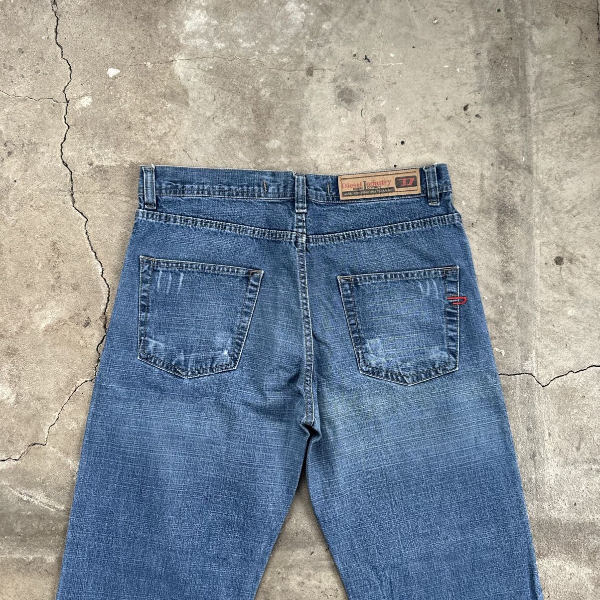 Diesel Vintage Diesel Flared Jeans Faded Baggy Japanese Y2K Size US 32 / EU 48 - 10 Thumbnail