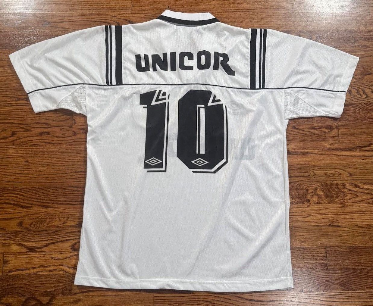 Umbro Vintage Umbro Santos F.C. Jersey (Size L) Size US L / EU 52-54 / 3 - 2 Thumbnail