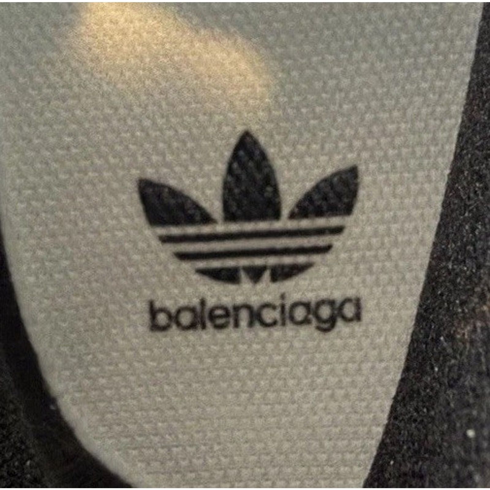 Balenciaga Size 42EU/9US - Balenciaga x adidas Track Forum NEW Size US 9 / EU 42 - 10 Thumbnail
