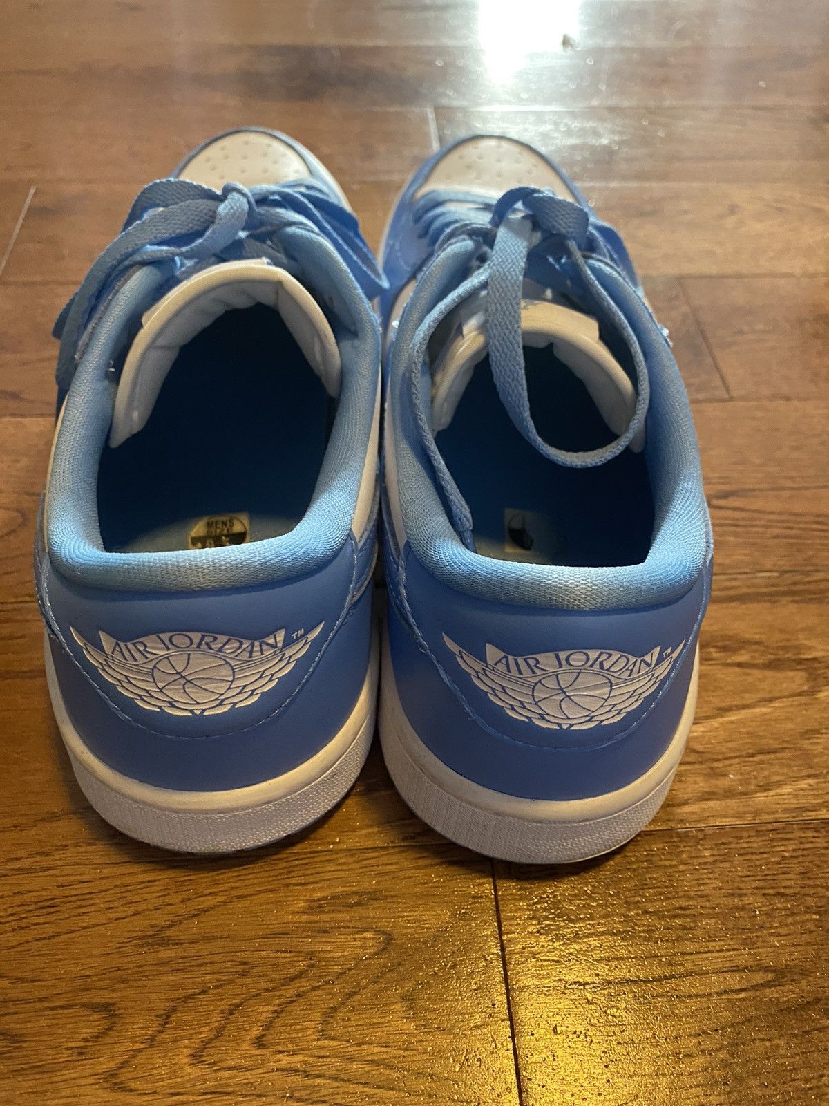 Jordan Brand × Nike Jordan 1 Retro UNC Golf Lows - Size 9.5 Size US 9.5 / EU 42-43 - 4 Thumbnail