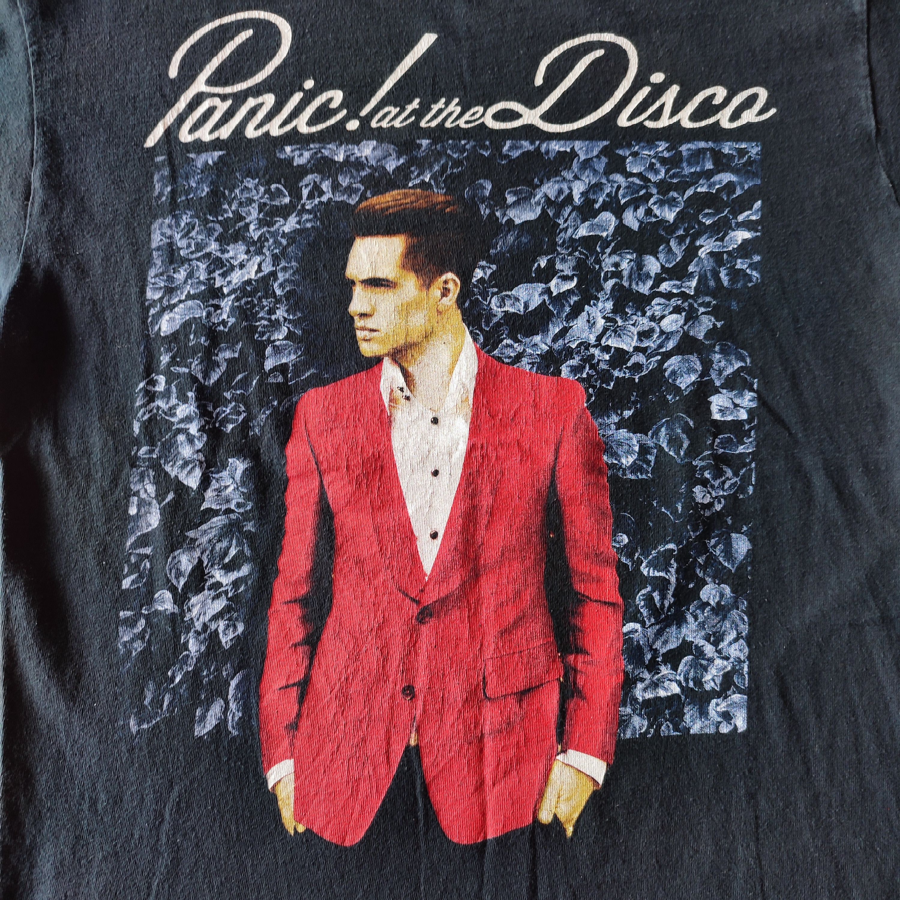 Band Tees × Vintage PANIC! AT THE DISCO T SHIRT Size US M / EU 48-50 / 2 - 3 Thumbnail