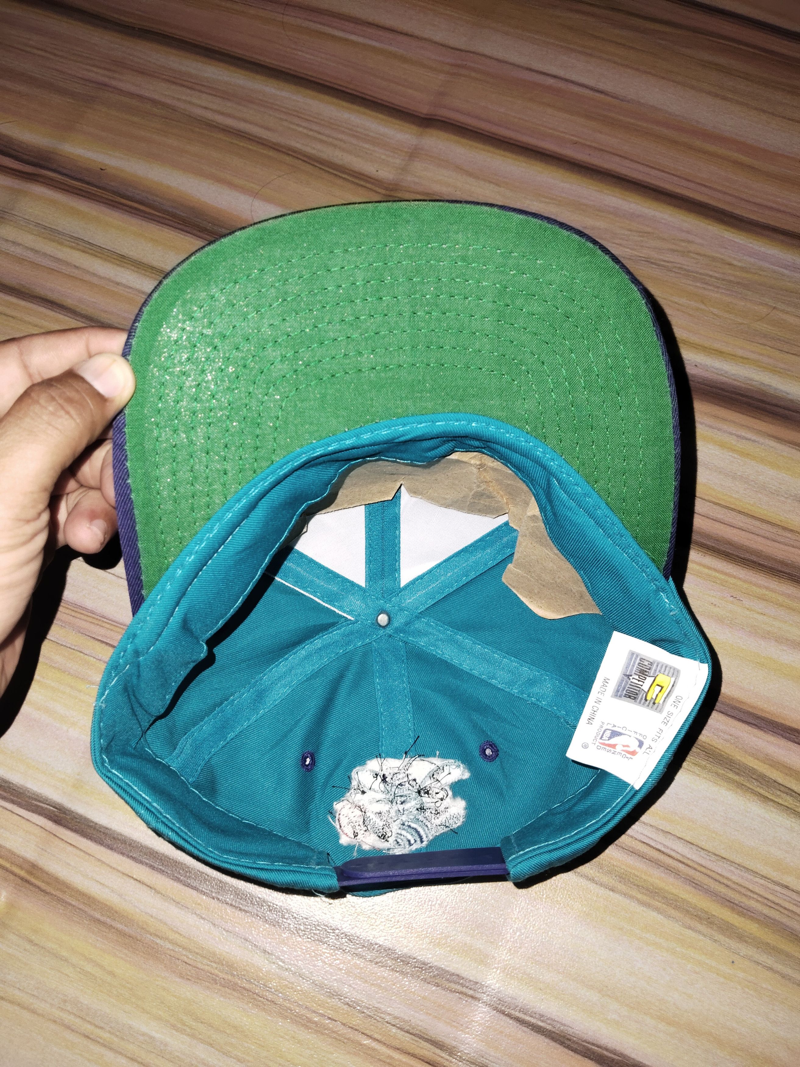 NBA Vintage CHARLOTTE HORNETS By LOGO 7 Inc Size ONE SIZE - 6 Thumbnail
