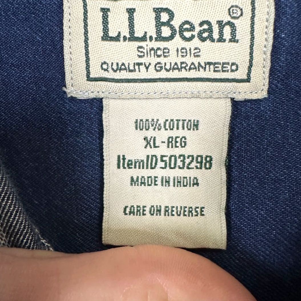 Vintage L.L. Bean Button Up Shirt Mens XL Blue Stripe Long Sleeve Pocket Size US XL / EU 56 / 4 - 5 Thumbnail